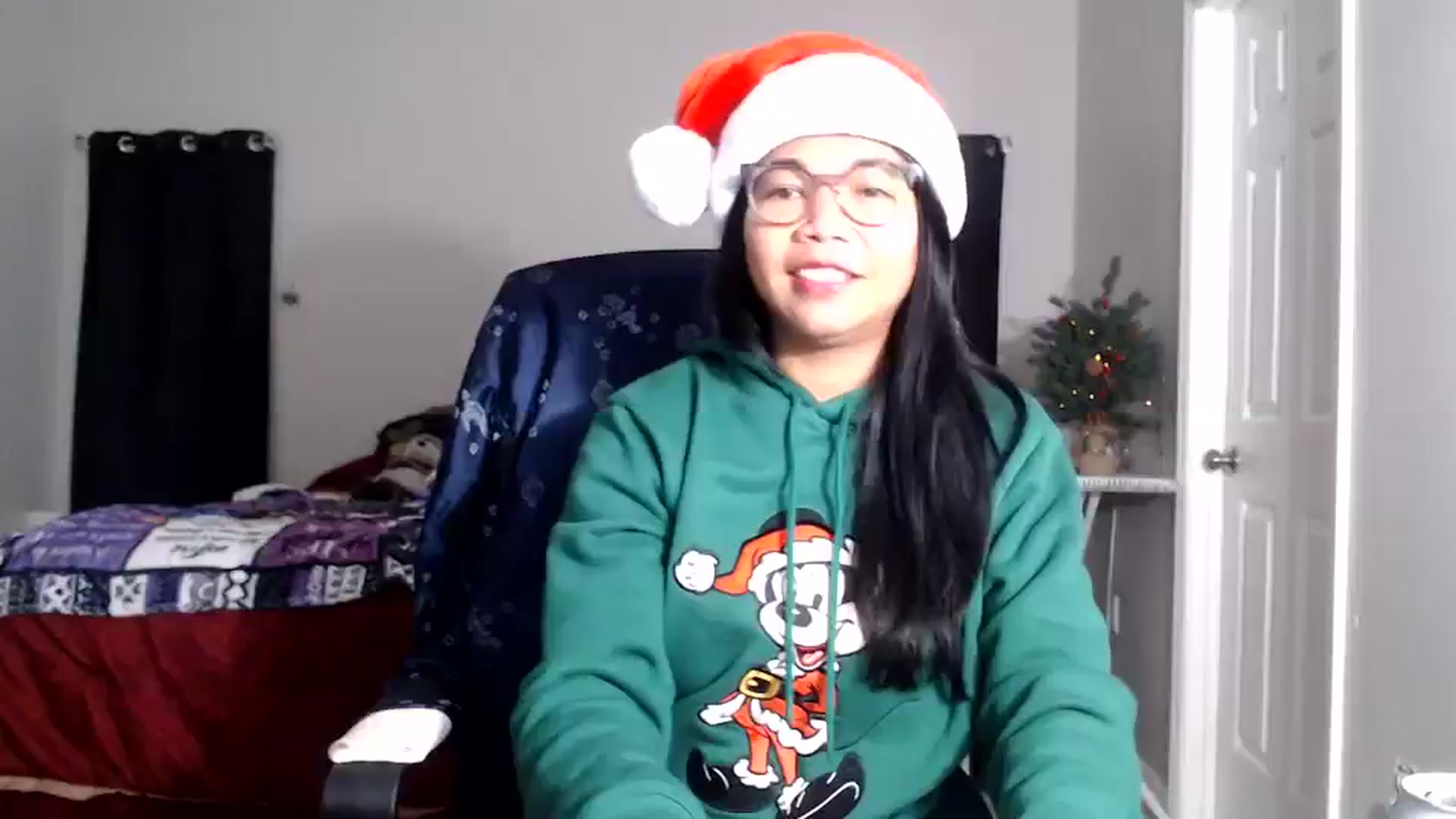 Gallery image thumbnail from Littlekai2025's myfreecams stream on, 12/16/2025, 05:19 image 5 of 20