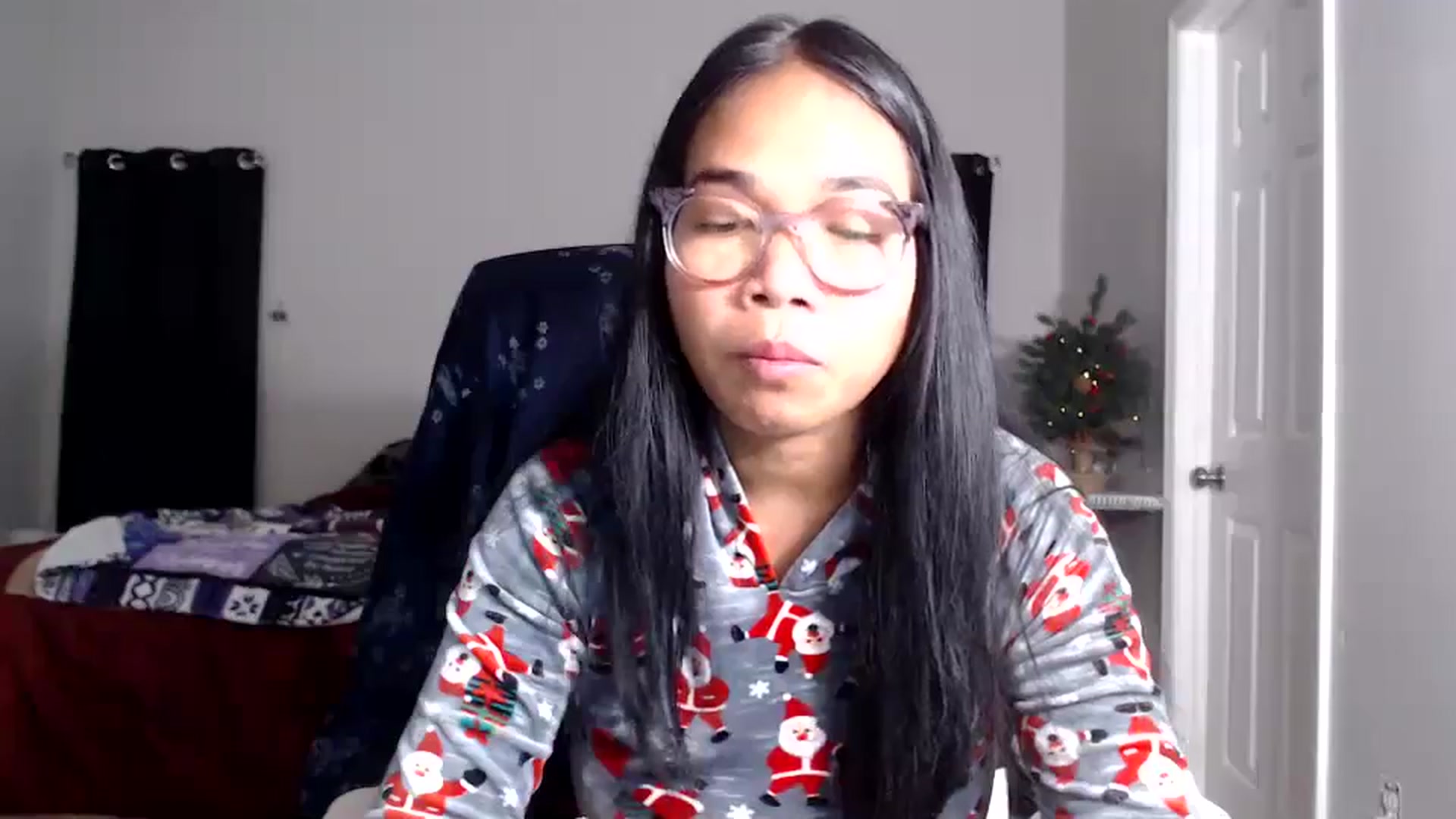 Gallery image thumbnail from Littlekai2025's myfreecams stream on, 12/17/2025, 04:13 image 7 of 20
