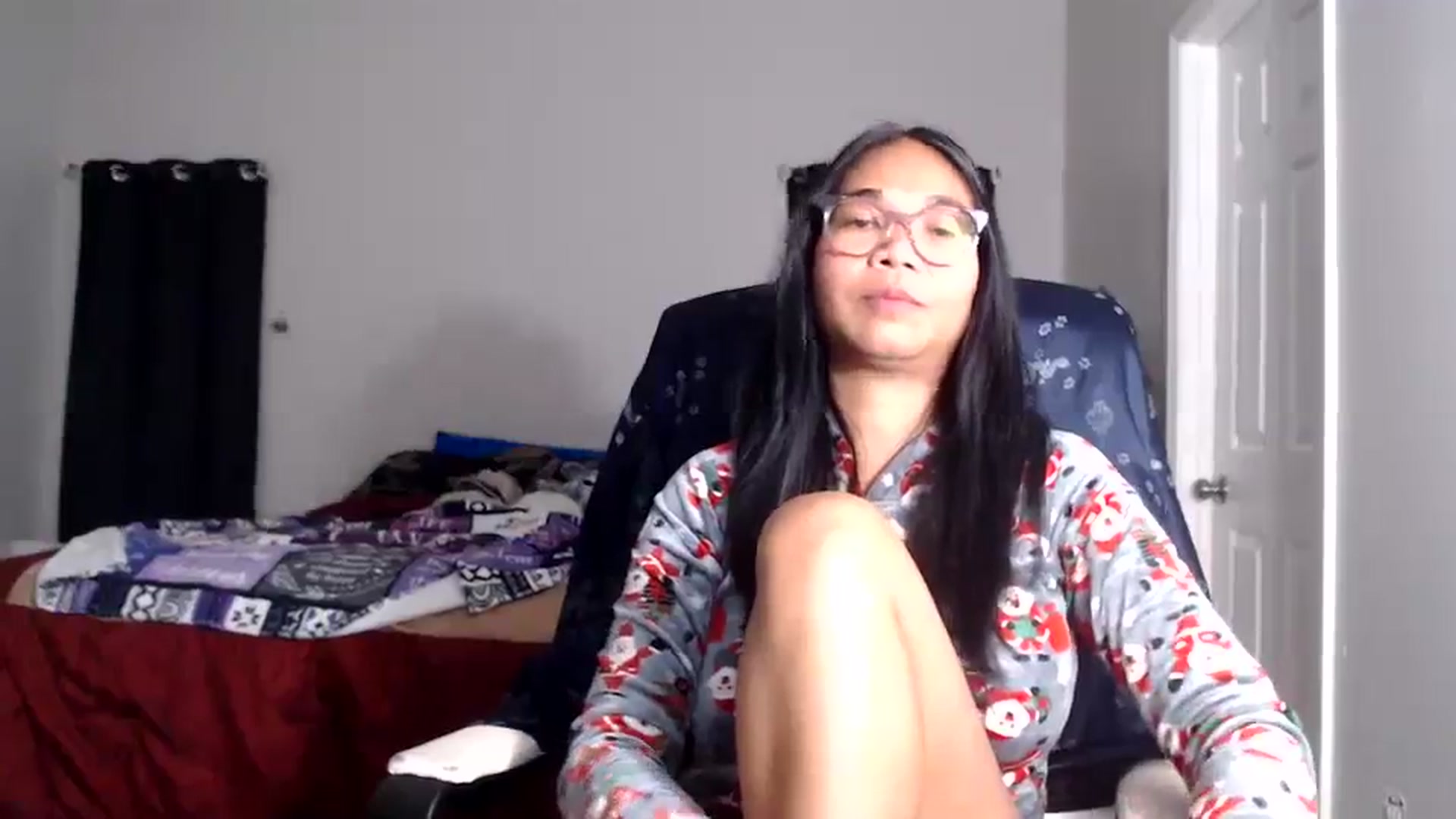 Gallery image thumbnail from Littlekai2025's myfreecams stream on, 12/17/2025, 04:13 image 13 of 20