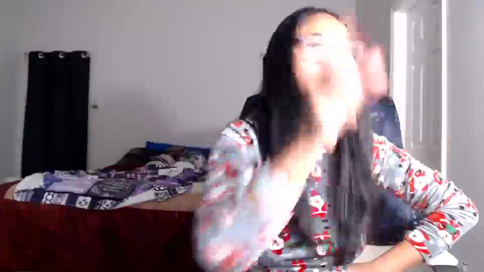 Gallery image thumbnail from Littlekai2025's myfreecams stream on, 12/17/2025, 04:13 image 9 of 20