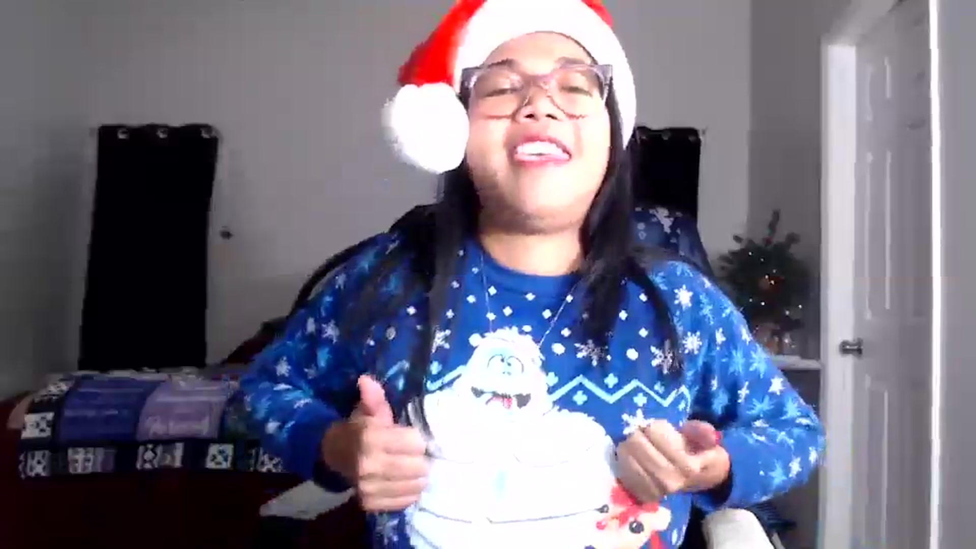 Gallery image thumbnail from Littlekai2025's myfreecams stream on, 12/19/2025, 03:08 image 18 of 20