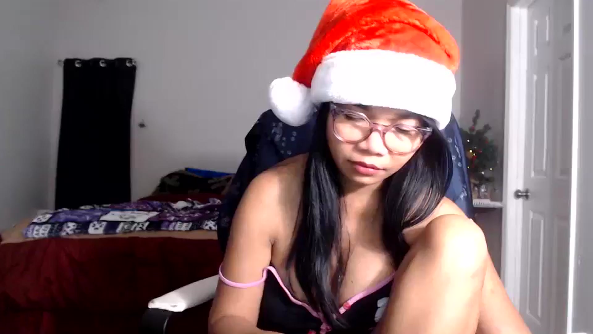 Gallery image thumbnail from Littlekai2025's myfreecams stream on, 12/20/2025, 03:45 image 7 of 20