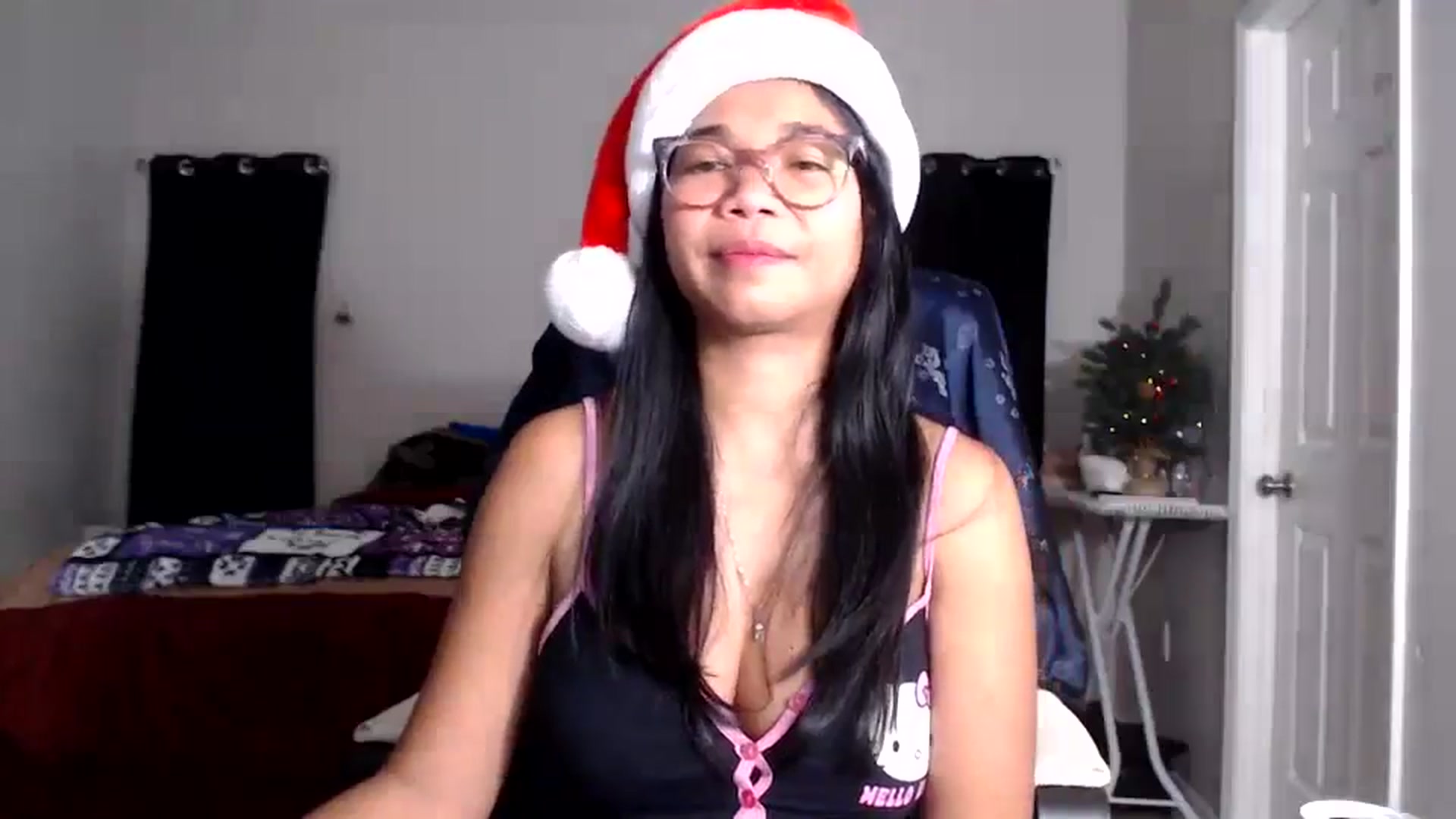 Gallery image thumbnail from Littlekai2025's myfreecams stream on, 12/20/2025, 03:45 image 20 of 20