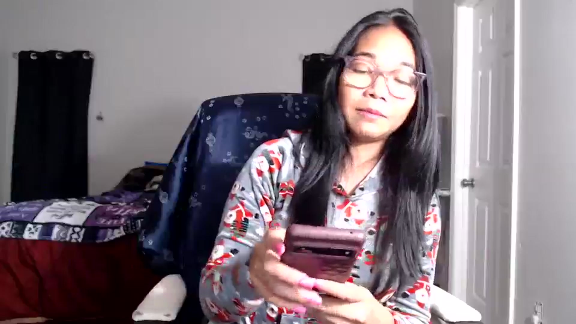 Gallery image thumbnail from Littlekai2025's myfreecams stream on, 12/23/2025, 03:46 image 19 of 20