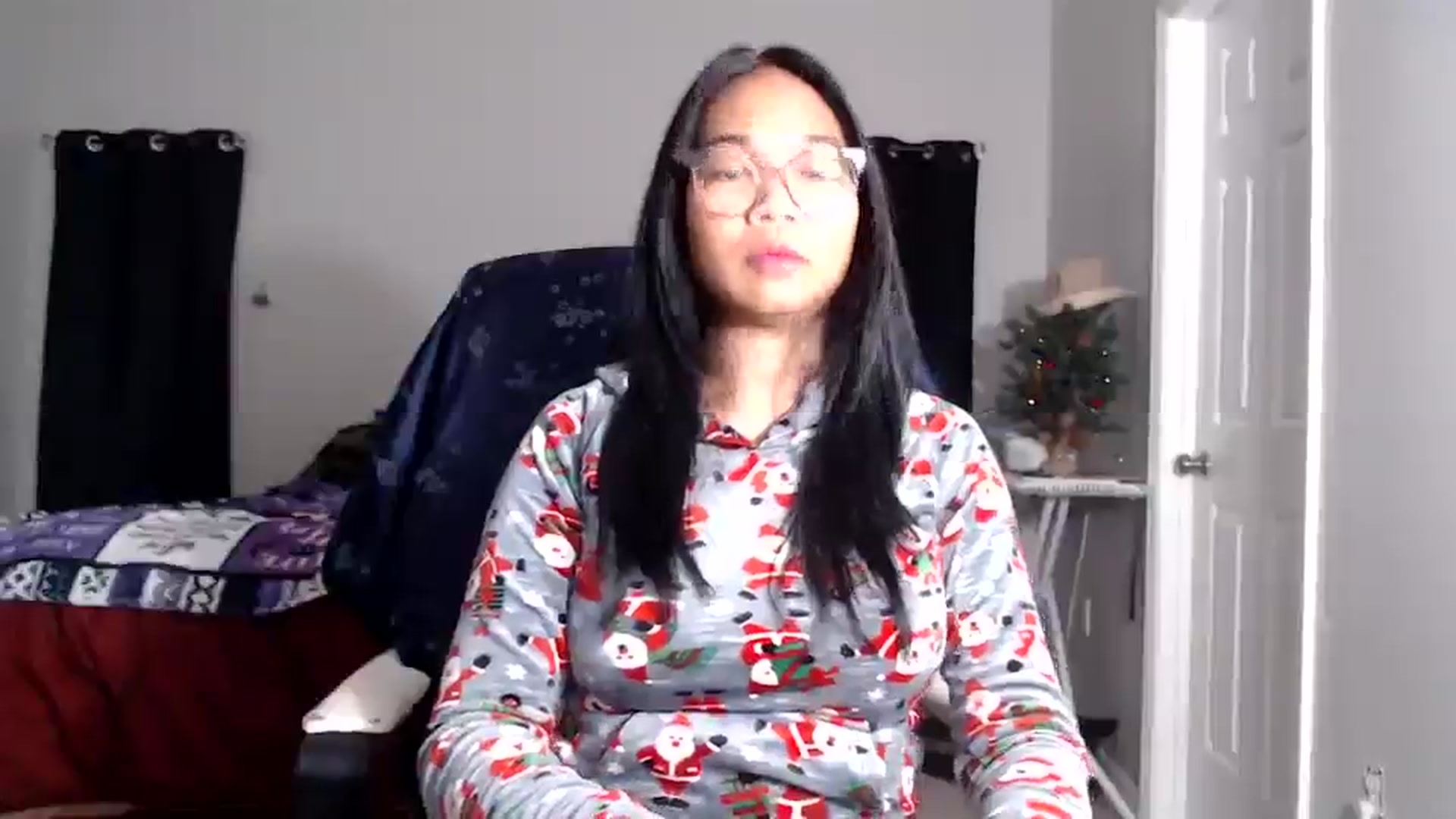 Gallery image thumbnail from Littlekai2025's myfreecams stream on, 12/23/2025, 03:46 image 10 of 20