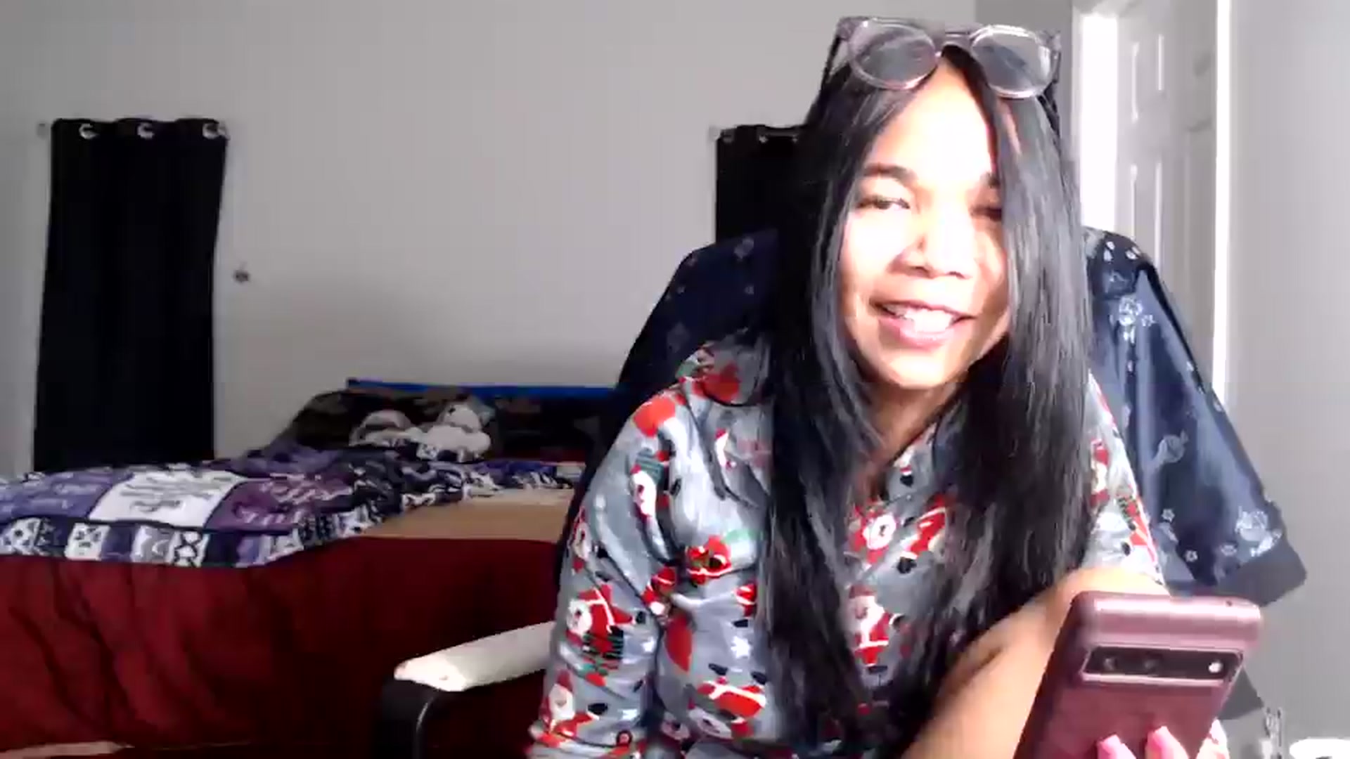 Gallery image thumbnail from Littlekai2025's myfreecams stream on, 12/23/2025, 03:46 image 18 of 20