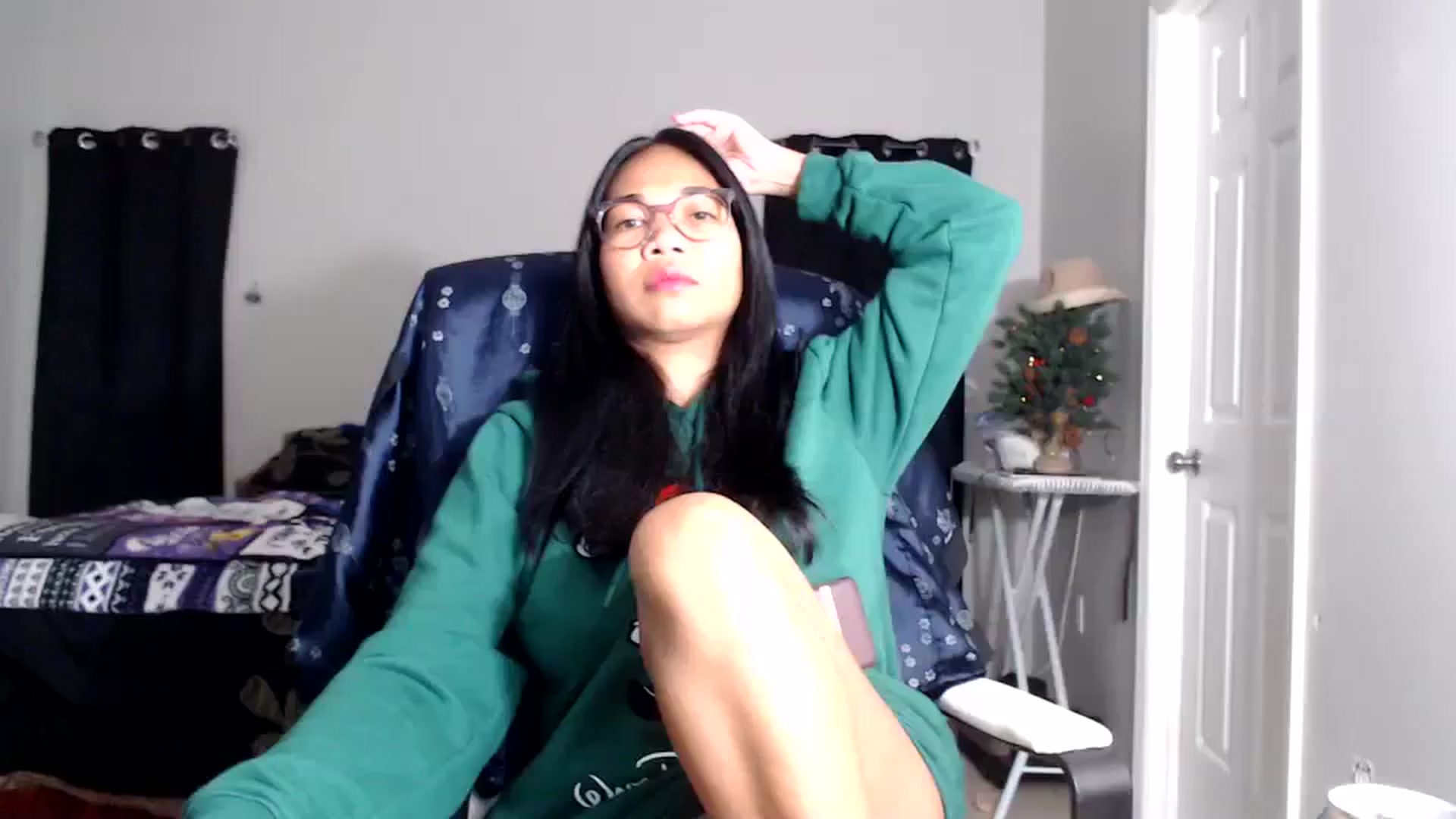 Gallery image thumbnail from Littlekai2025's myfreecams stream on, 12/24/2025, 01:27 image 7 of 20