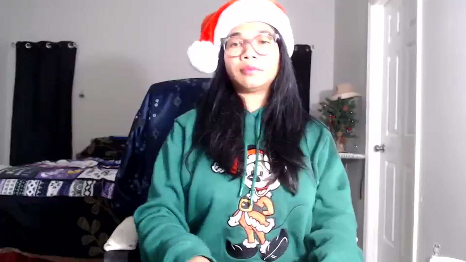 Gallery image thumbnail from Littlekai2025's myfreecams stream on, 12/24/2025, 04:40 image 11 of 20
