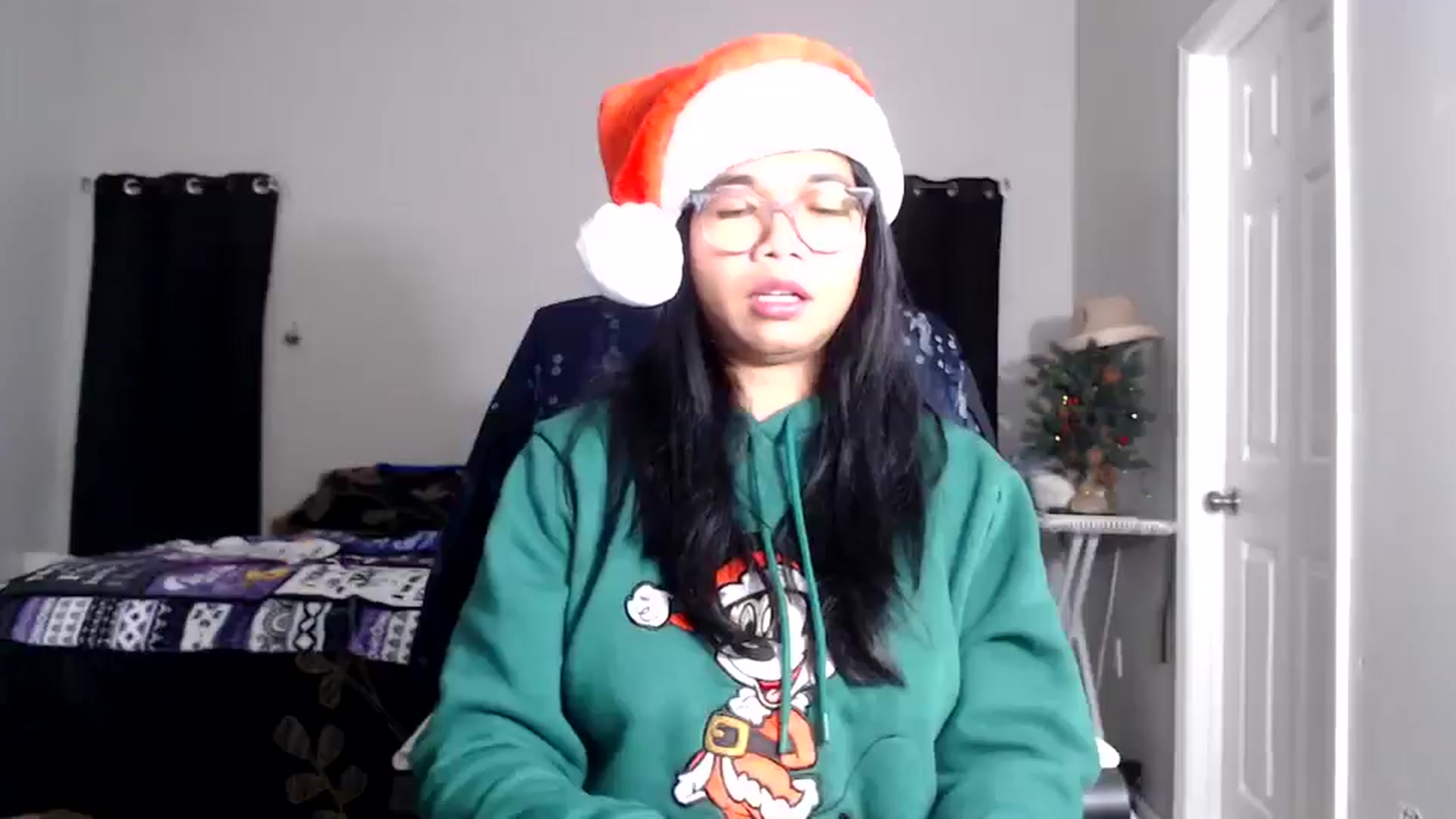 Gallery image thumbnail from Littlekai2025's myfreecams stream on, 12/24/2025, 04:40 image 20 of 20
