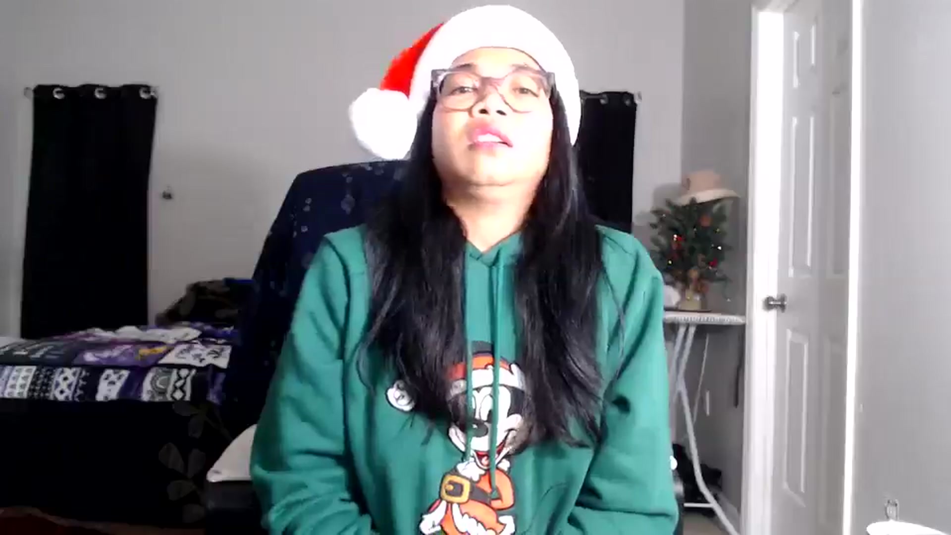 Gallery image thumbnail from Littlekai2025's myfreecams stream on, 12/24/2025, 04:40 image 9 of 20