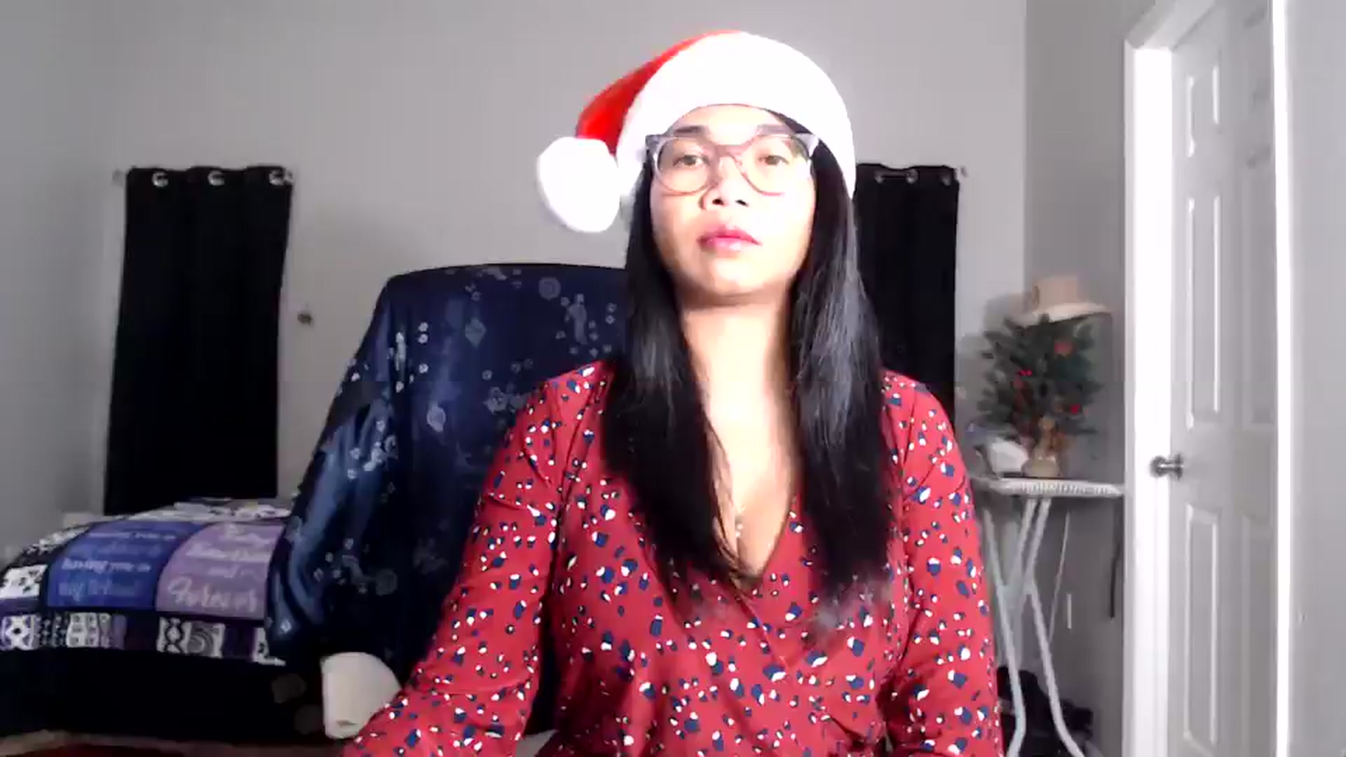 Gallery image thumbnail from Littlekai2025's myfreecams stream on, 12/25/2025, 02:24 image 1 of 20