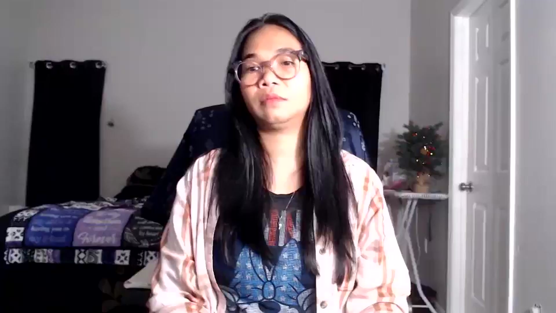 Gallery image thumbnail from Littlekai2025's myfreecams stream on, 12/27/2025, 01:06 image 18 of 20