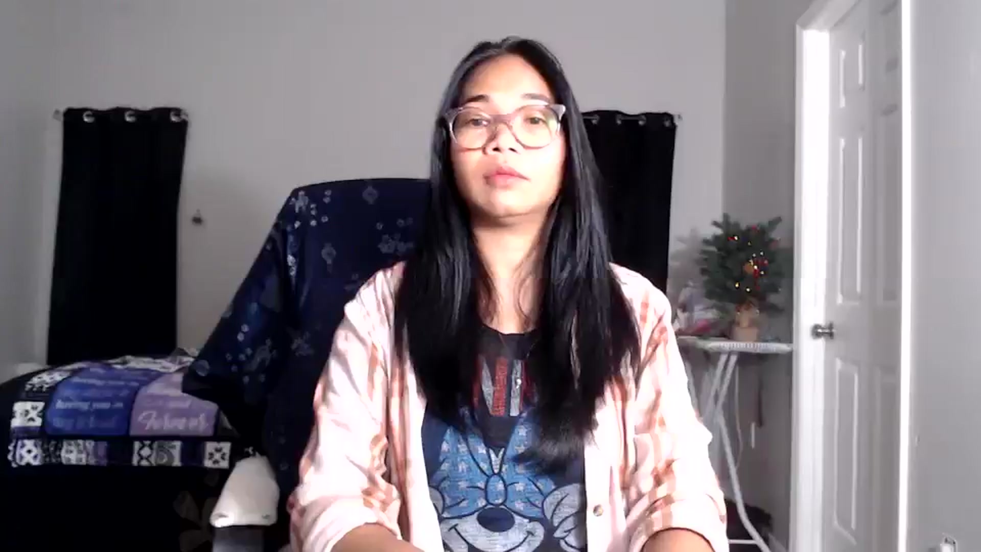 Gallery image thumbnail from Littlekai2025's myfreecams stream on, 12/27/2025, 01:06 image 7 of 20