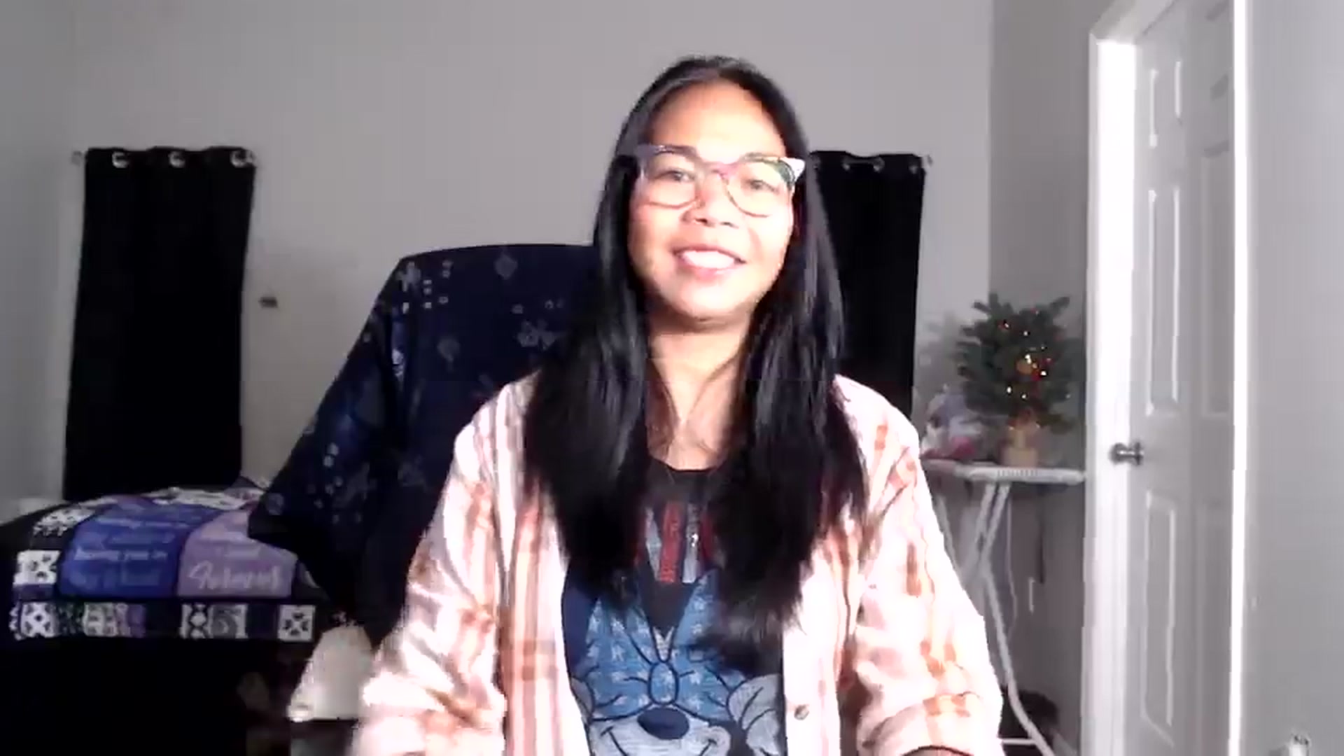 Gallery image thumbnail from Littlekai2025's myfreecams stream on, 12/27/2025, 01:06 image 10 of 20