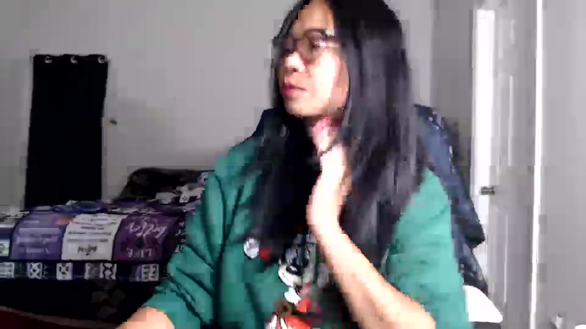 Gallery image thumbnail from Littlekai2025's myfreecams stream on, 12/31/2025, 01:17 image 8 of 20
