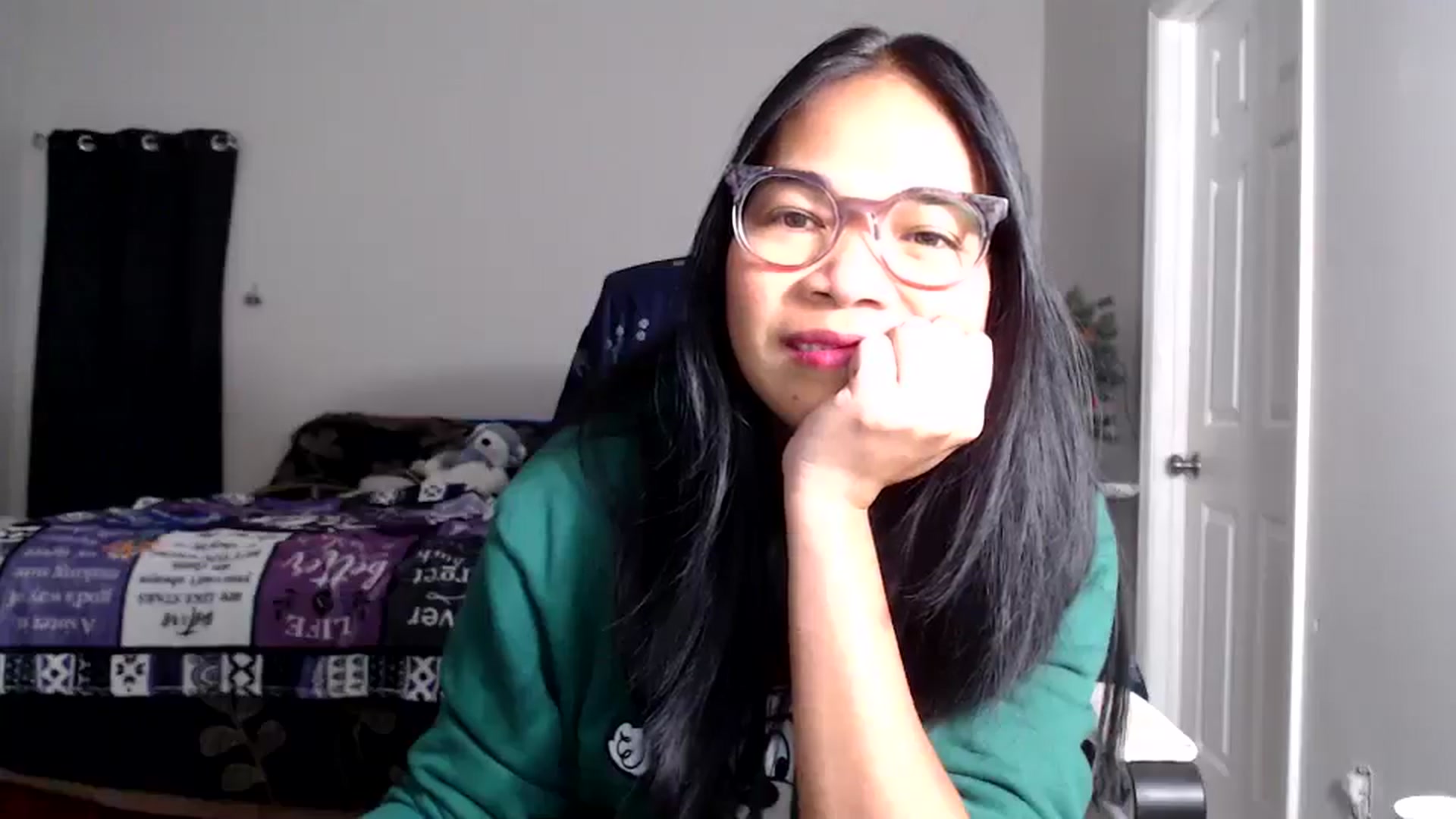 Gallery image thumbnail from Littlekai2025's myfreecams stream on, 12/31/2025, 01:17 image 7 of 20
