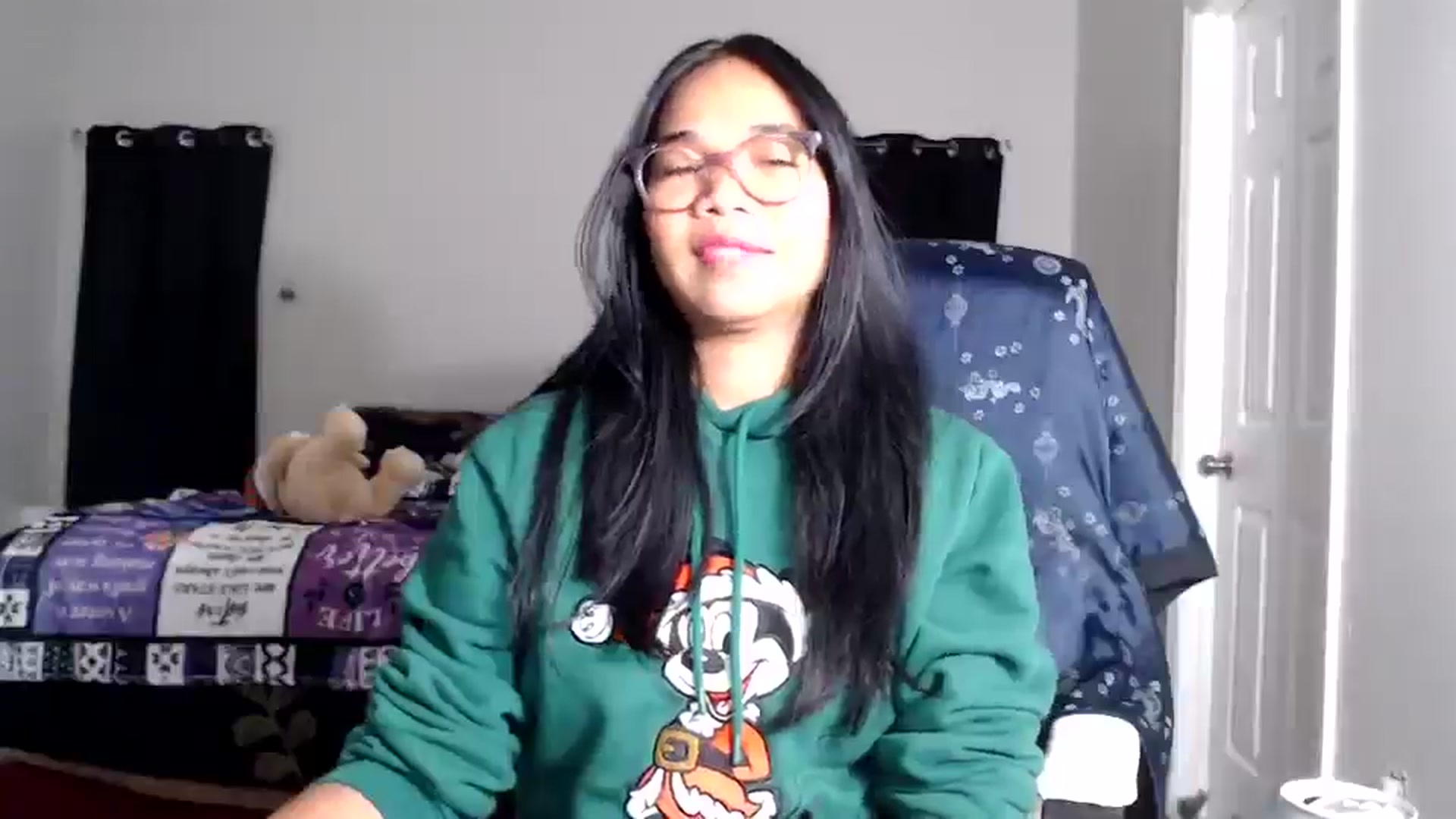Gallery image thumbnail from Littlekai2025's myfreecams stream on, 12/31/2025, 02:43 image 20 of 20