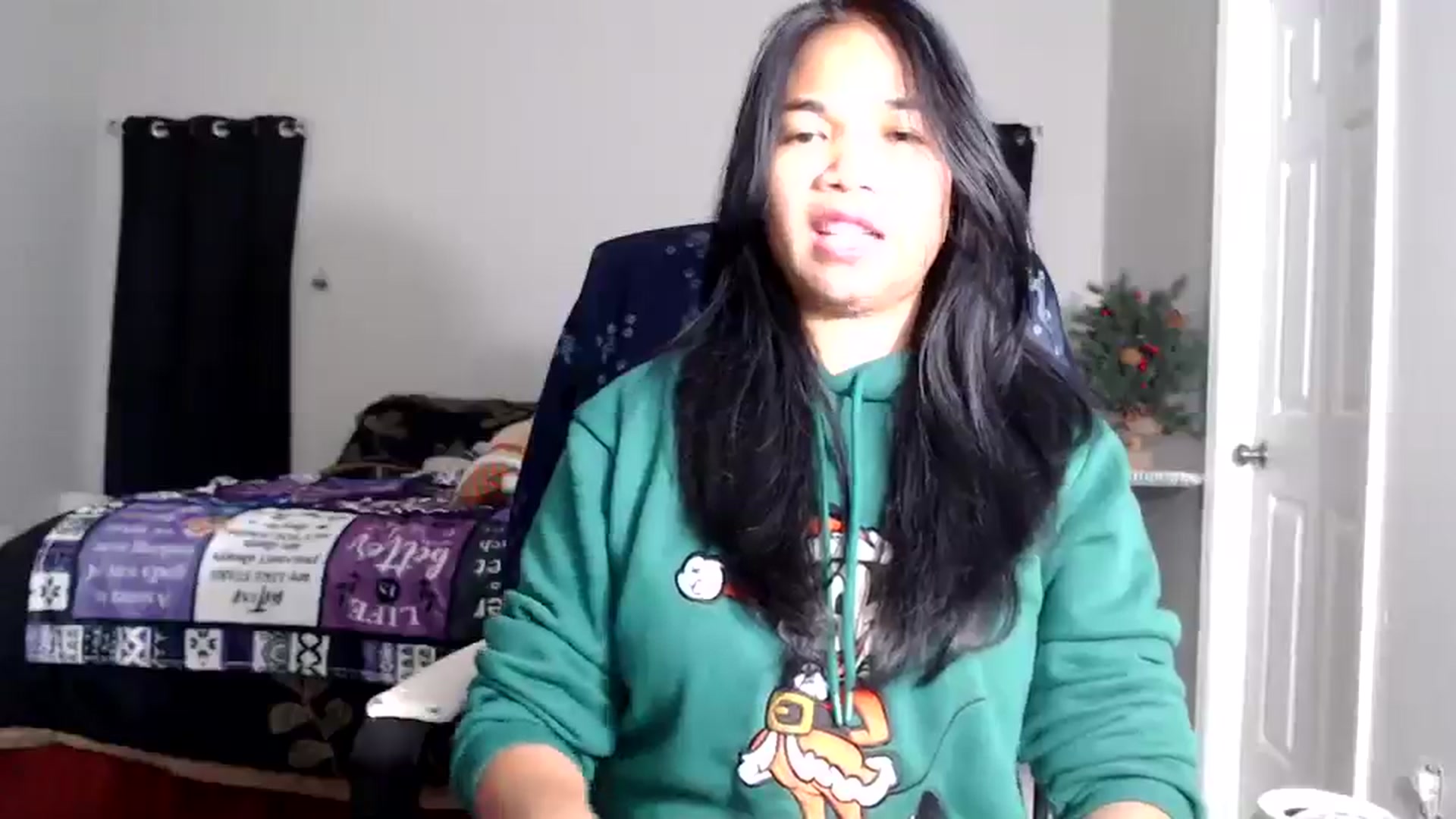 Gallery image thumbnail from Littlekai2025's myfreecams stream on, 12/31/2025, 04:38 image 2 of 20