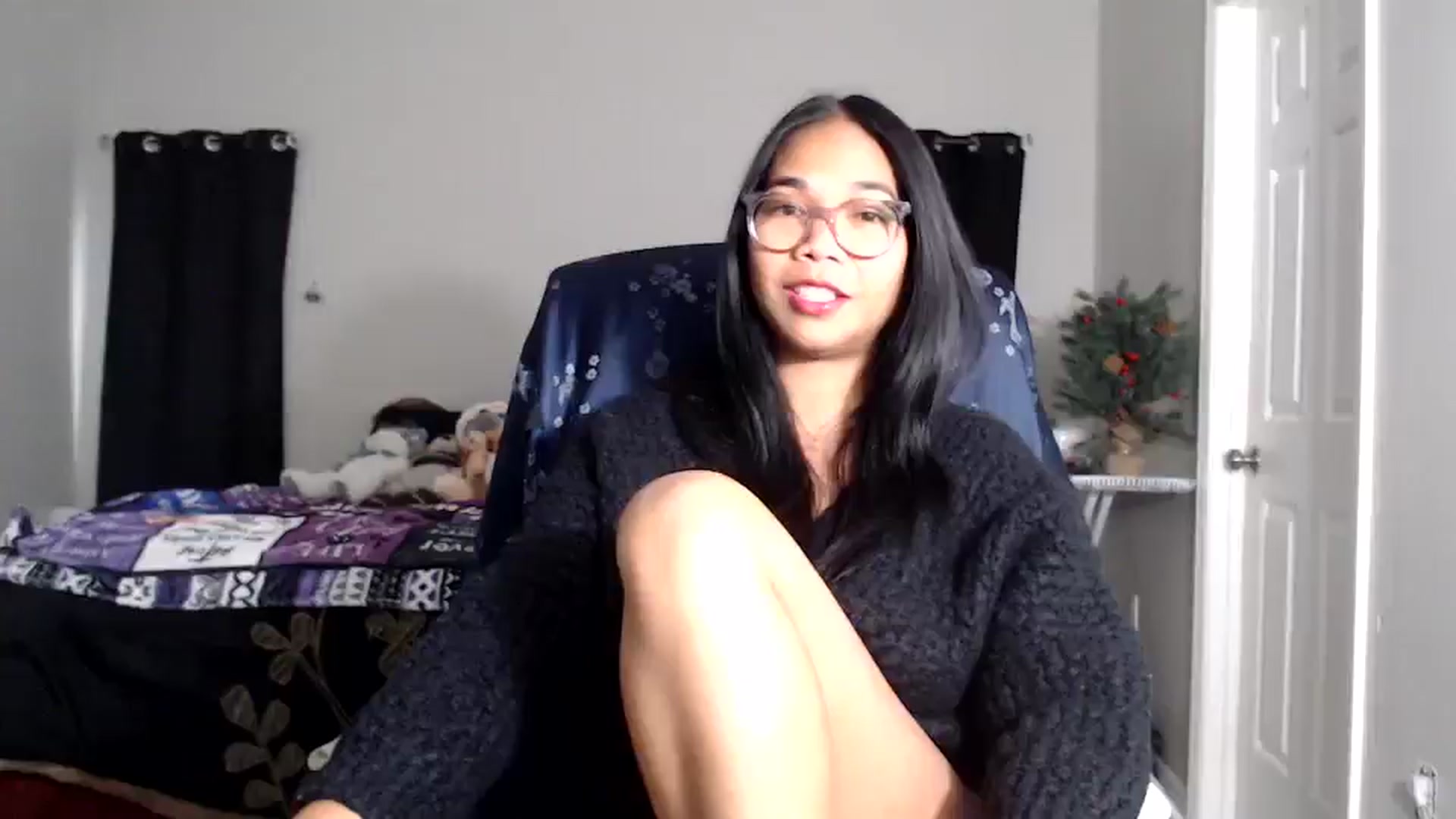 Gallery image thumbnail from Littlekai2025's myfreecams stream on, 01/01/2026, 21:19 image 19 of 20