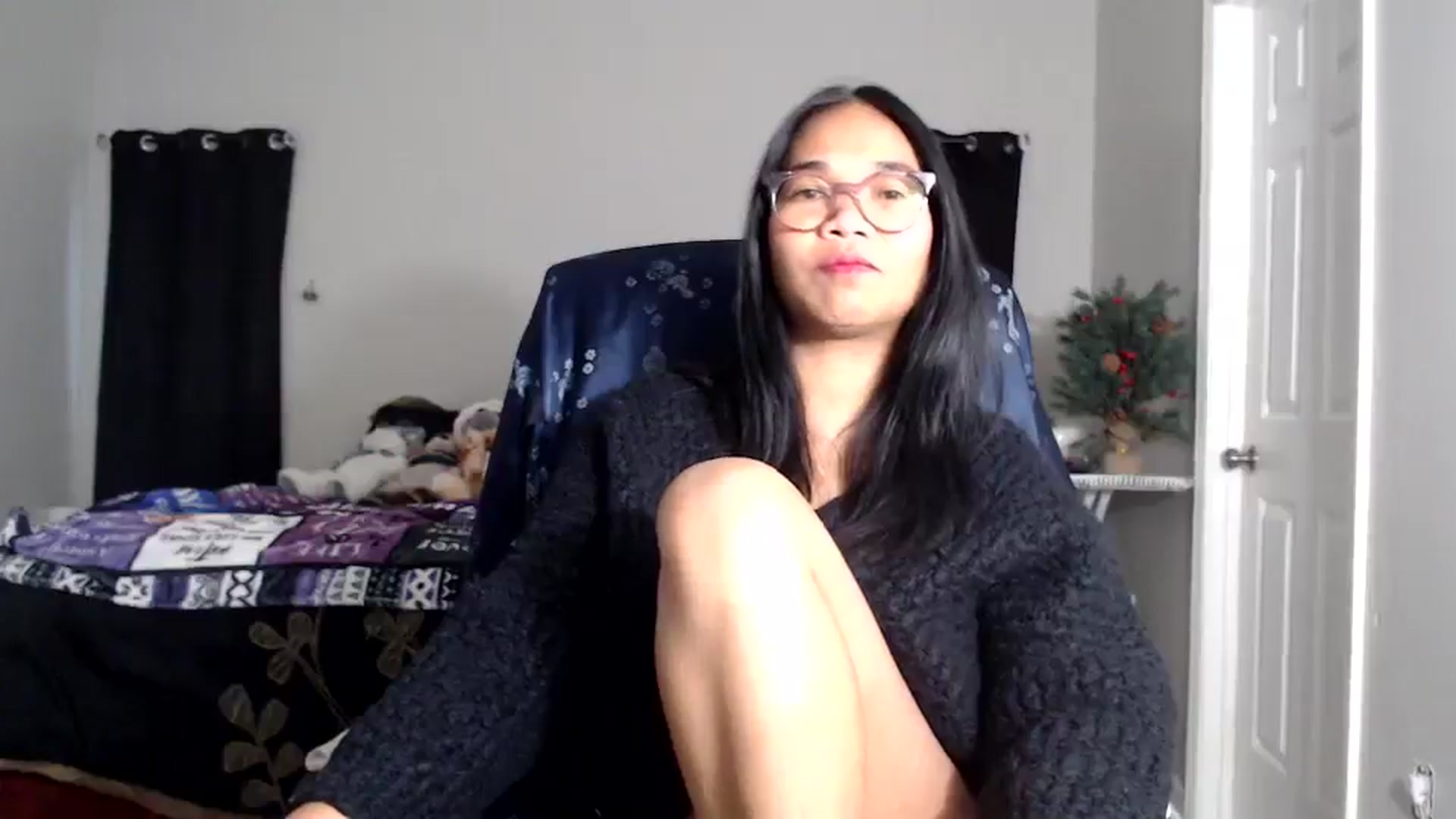 Gallery image thumbnail from Littlekai2025's myfreecams stream on, 01/01/2026, 21:19 image 9 of 20
