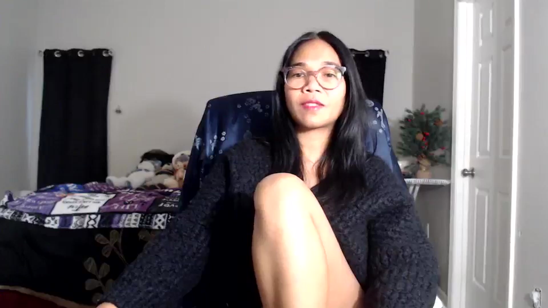Gallery image thumbnail from Littlekai2025's myfreecams stream on, 01/01/2026, 21:19 image 6 of 20