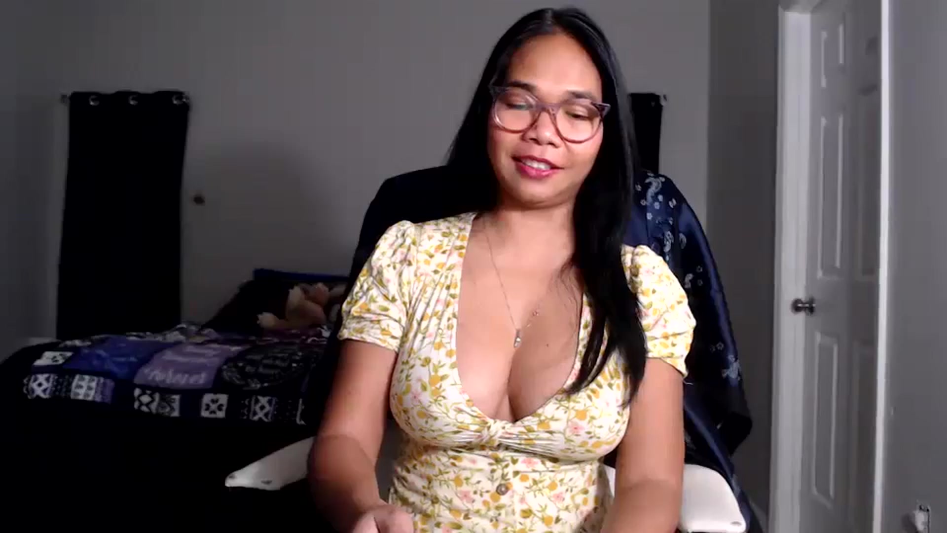 Gallery image thumbnail from Littlekai2025's myfreecams stream on, 01/03/2026, 24:00 image 13 of 20