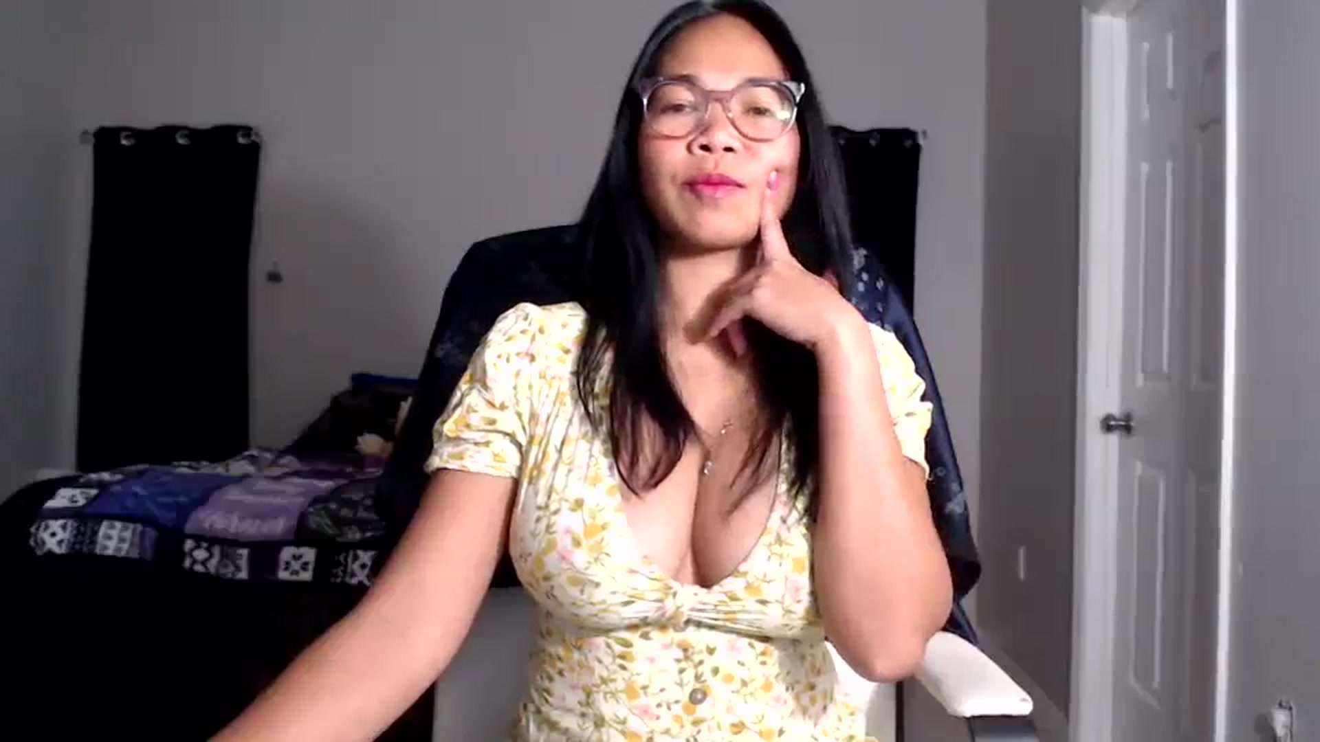 Gallery image thumbnail from Littlekai2025's myfreecams stream on, 01/03/2026, 24:00 image 7 of 20