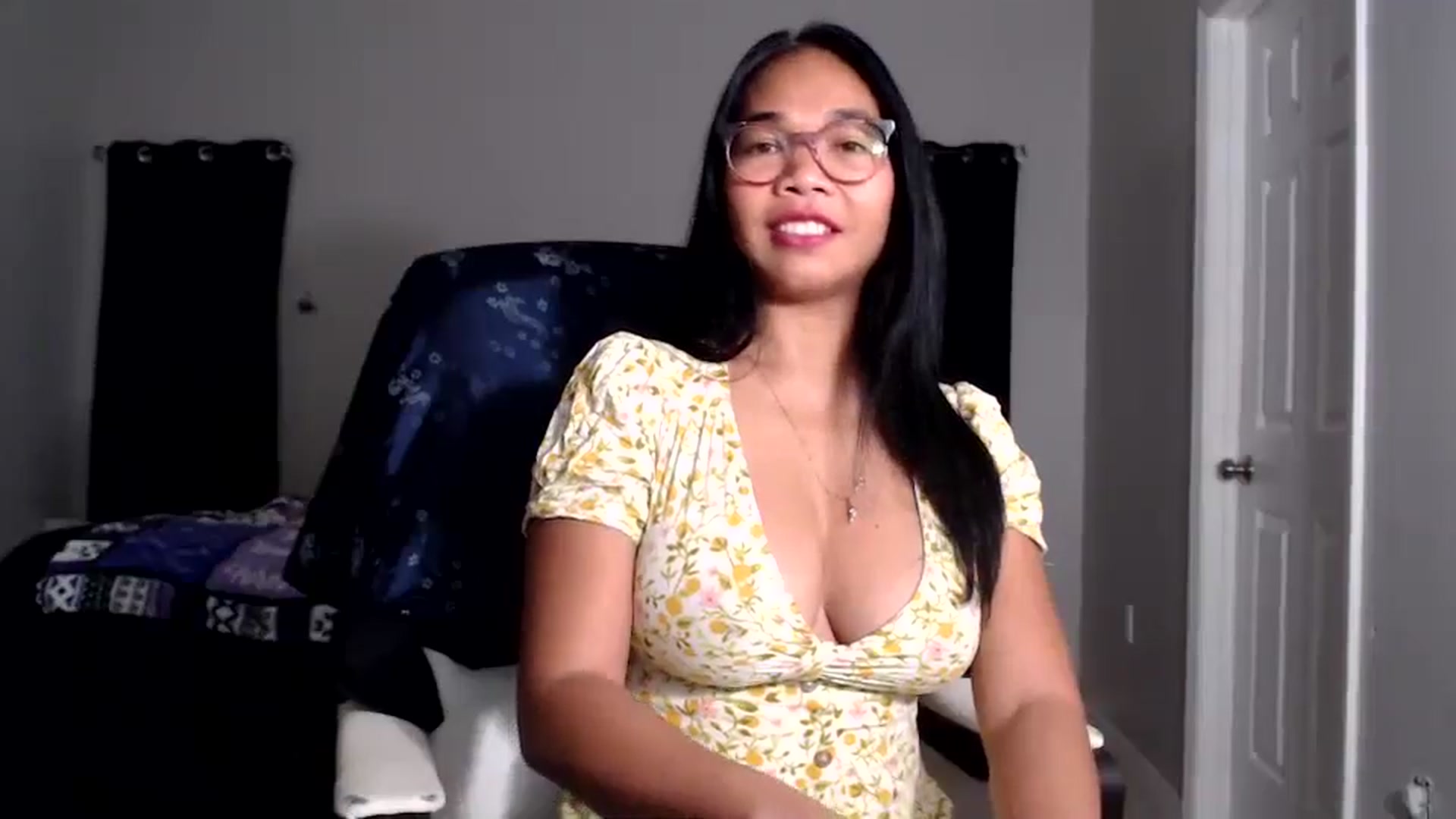 Gallery image thumbnail from Littlekai2025's myfreecams stream on, 01/03/2026, 24:00 image 16 of 20