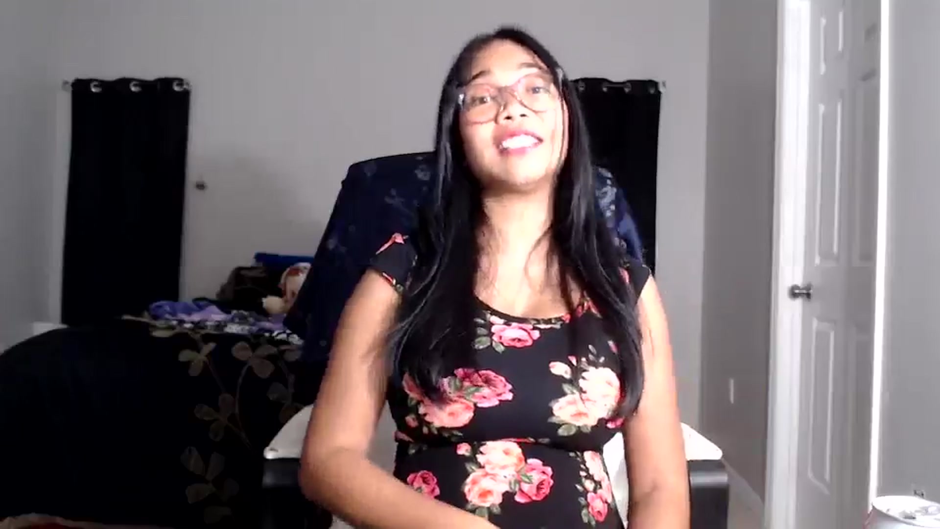 Gallery image thumbnail from Littlekai2025's myfreecams stream on, 01/04/2026, 03:44 image 13 of 20
