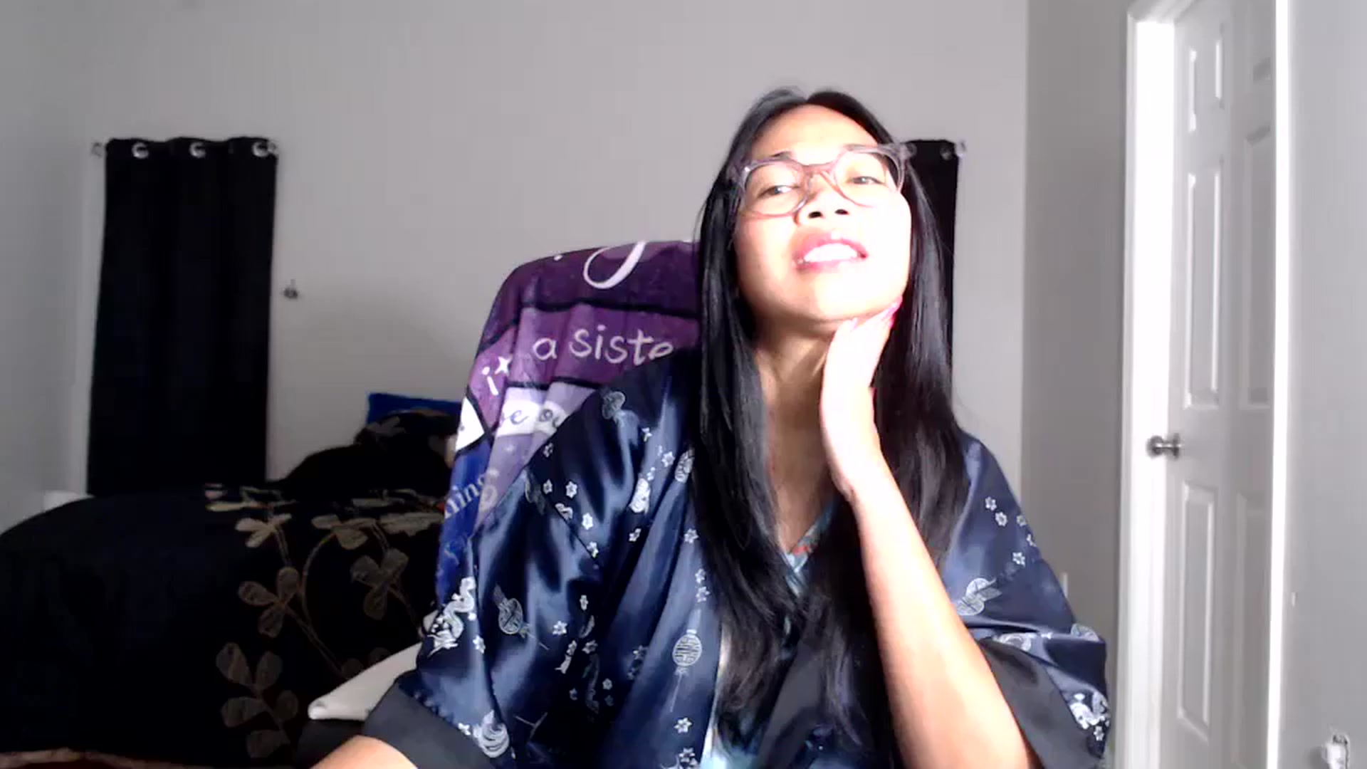 Gallery image thumbnail from Littlekai2025's myfreecams stream on, 01/06/2026, 04:16 image 1 of 20