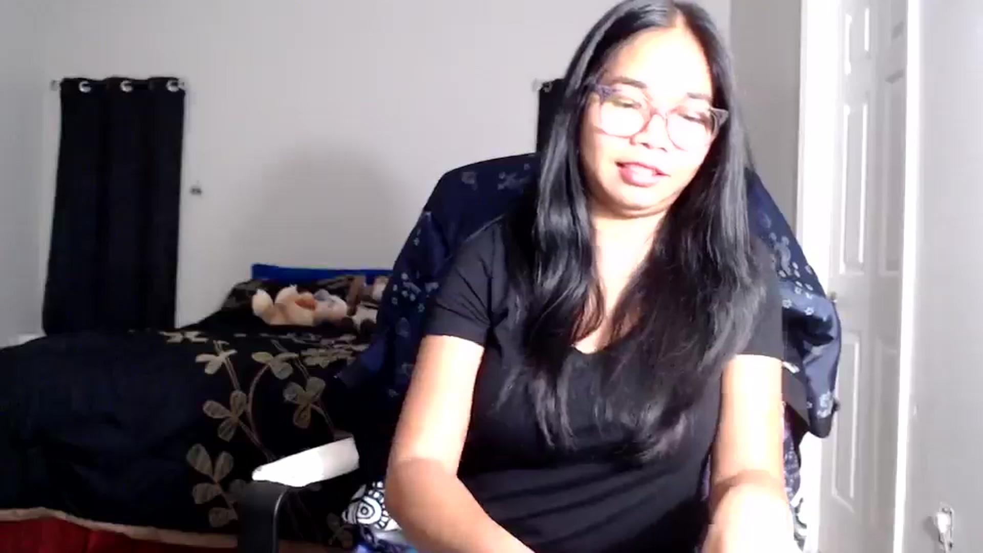 Gallery image thumbnail from Littlekai2025's myfreecams stream on, 01/07/2026, 01:08 image 3 of 20