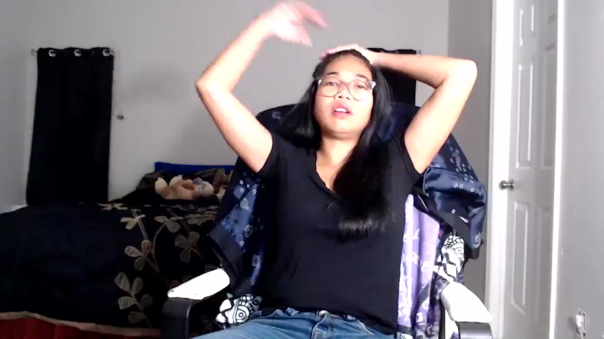 Gallery image thumbnail from Littlekai2025's myfreecams stream on, 01/07/2026, 01:08 image 18 of 20