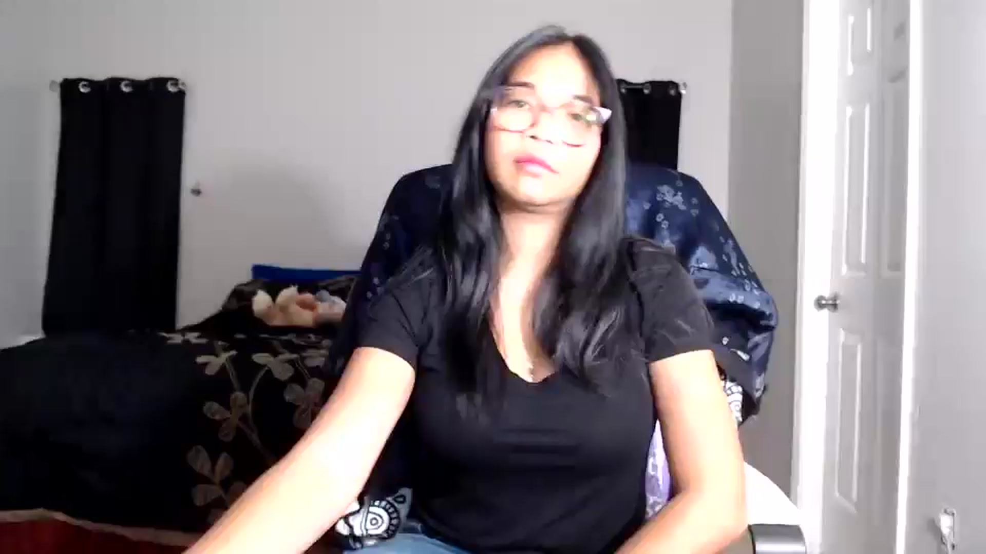 Gallery image thumbnail from Littlekai2025's myfreecams stream on, 01/07/2026, 01:44 image 1 of 20