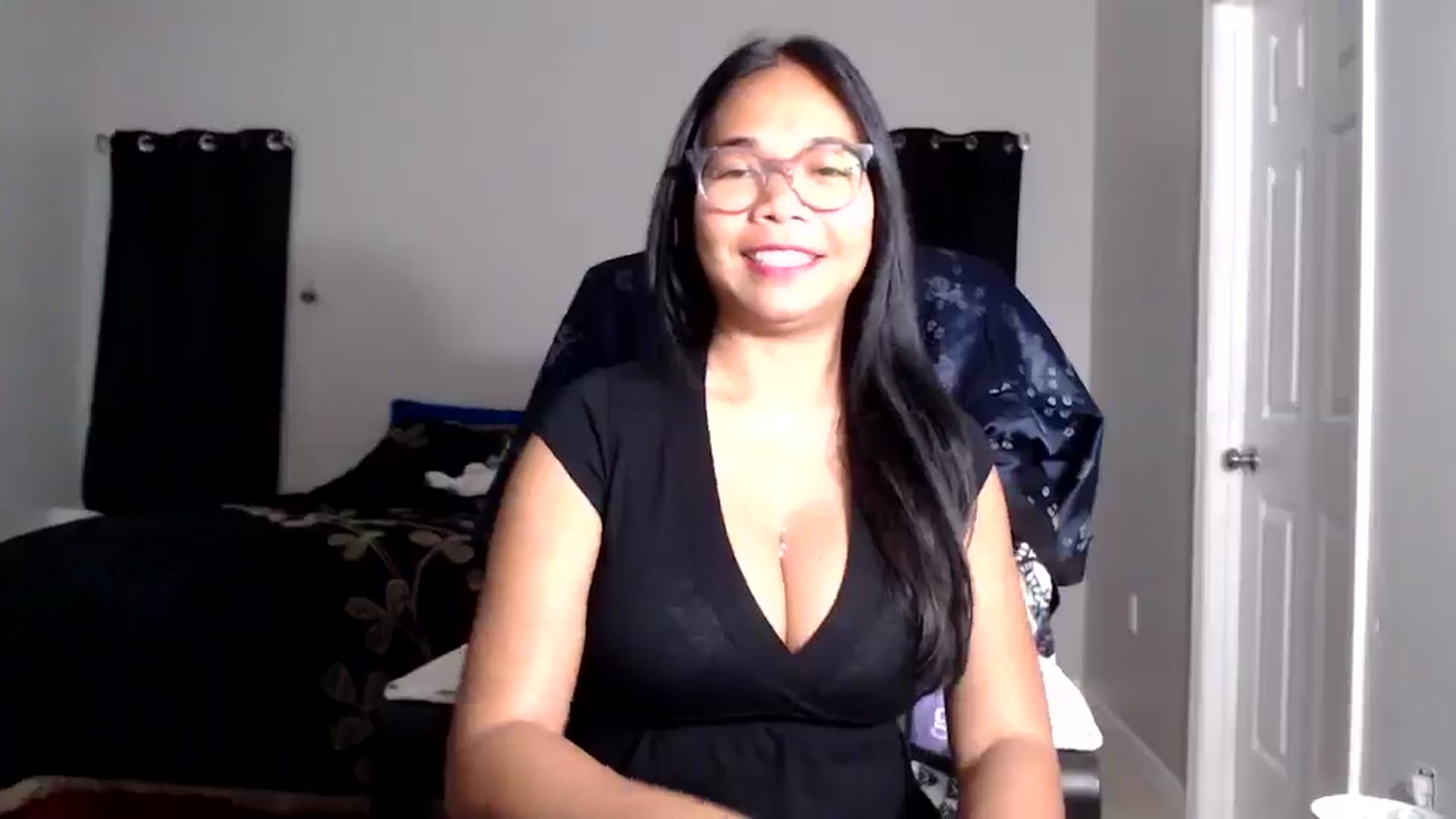 Gallery image thumbnail from Littlekai2030's myfreecams stream on, 01/08/2026, 04:31 image 4 of 20