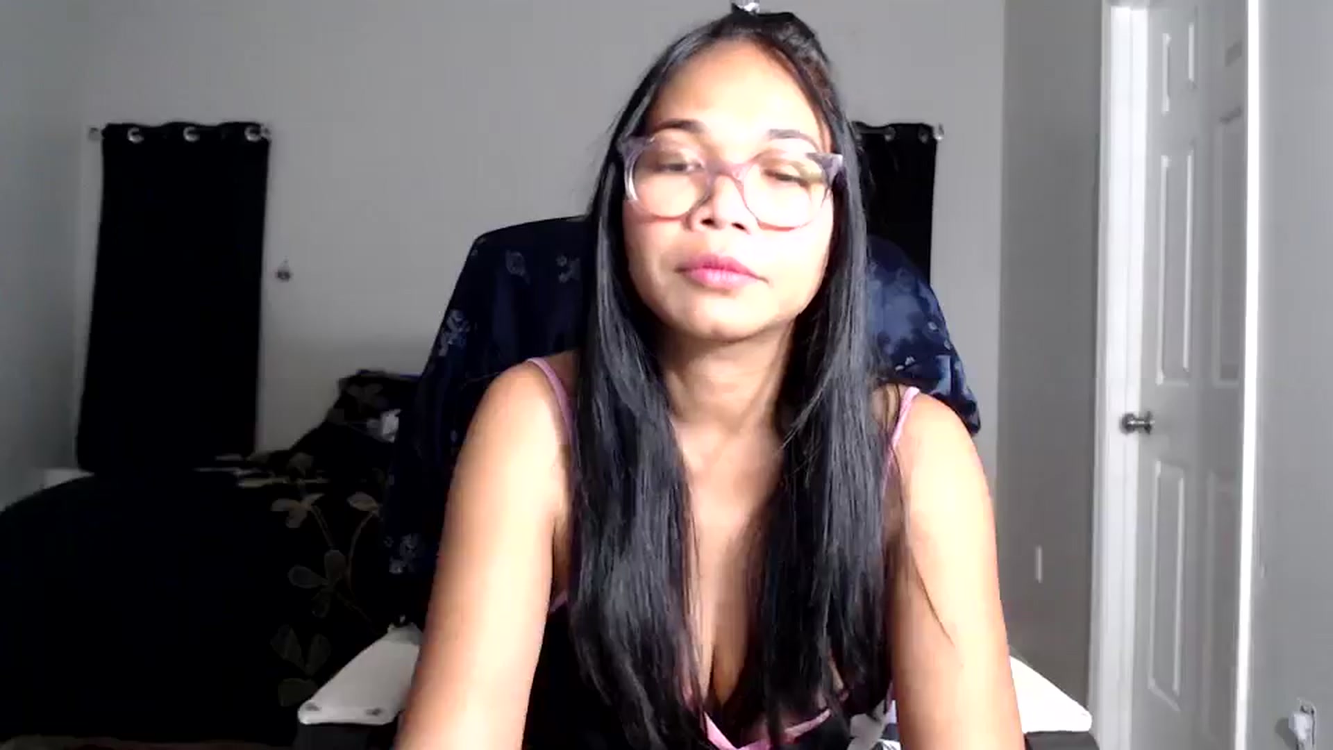 Gallery image thumbnail from Littlekai2030's myfreecams stream on, 01/09/2026, 03:55 image 11 of 20