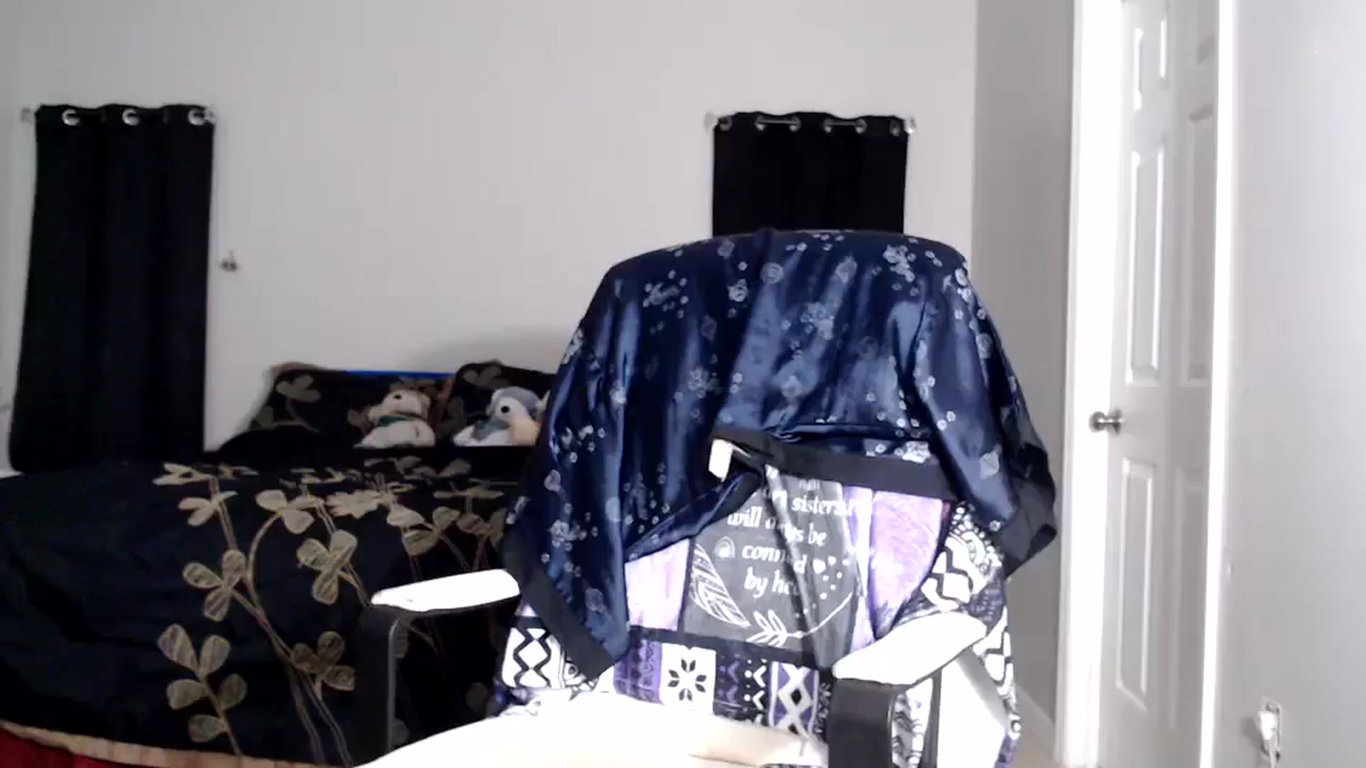 Gallery image thumbnail from Littlekai2030's myfreecams stream on, 01/11/2026, 03:04 image 2 of 20