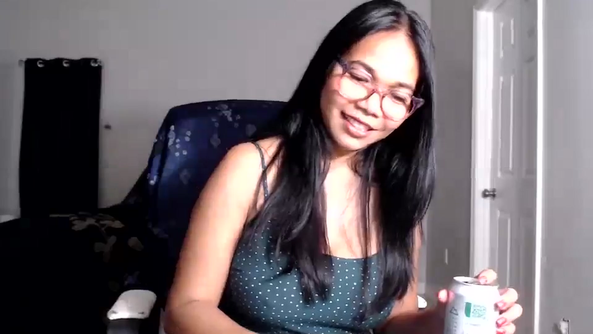 Gallery image thumbnail from Littlekai2030's myfreecams stream on, 01/25/2026, 03:36 image 15 of 20
