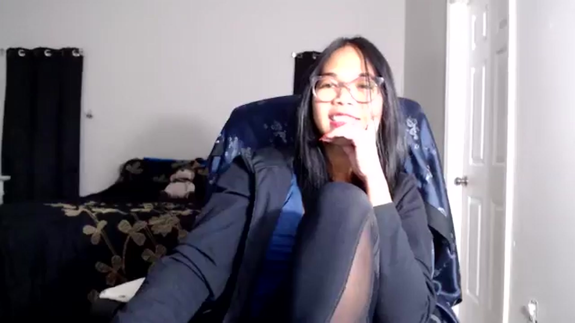 Gallery image thumbnail from Littlekai2030's myfreecams stream on, 01/27/2026, 04:10 image 10 of 20