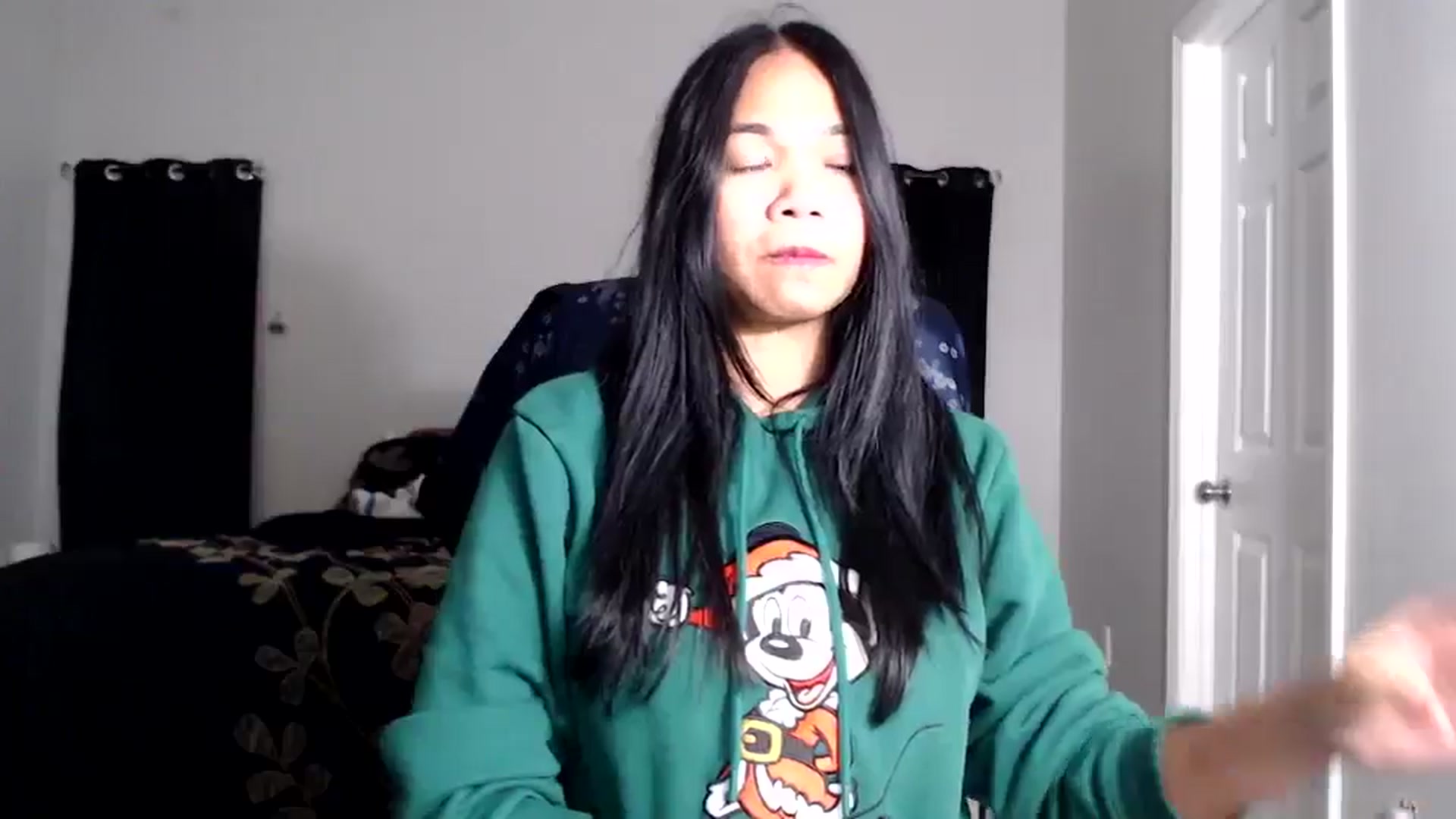 Gallery image thumbnail from Littlekai2030's myfreecams stream on, 01/28/2026, 05:02 image 17 of 20