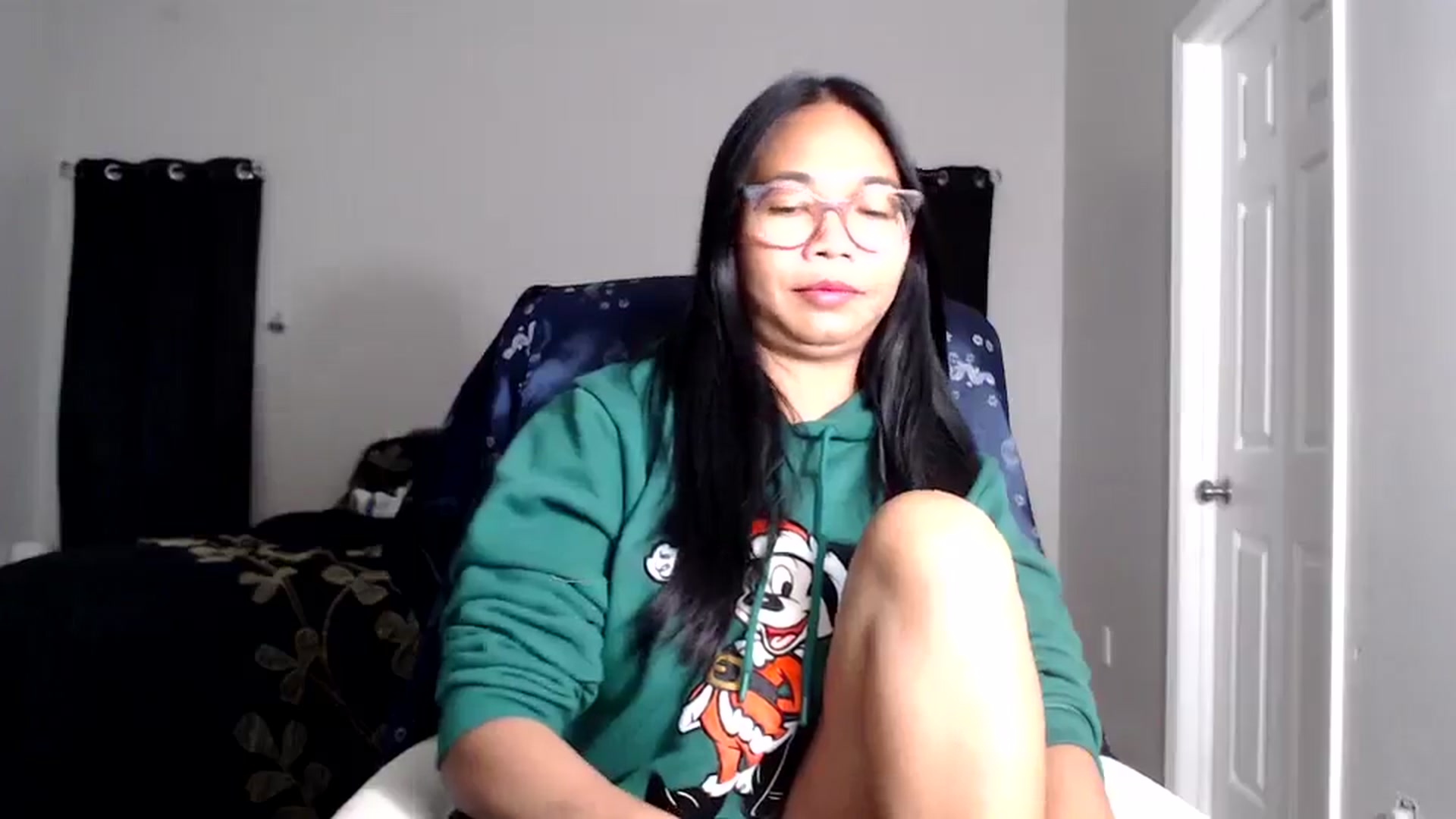Gallery image thumbnail from Littlekai2030's myfreecams stream on, 01/28/2026, 05:02 image 10 of 20