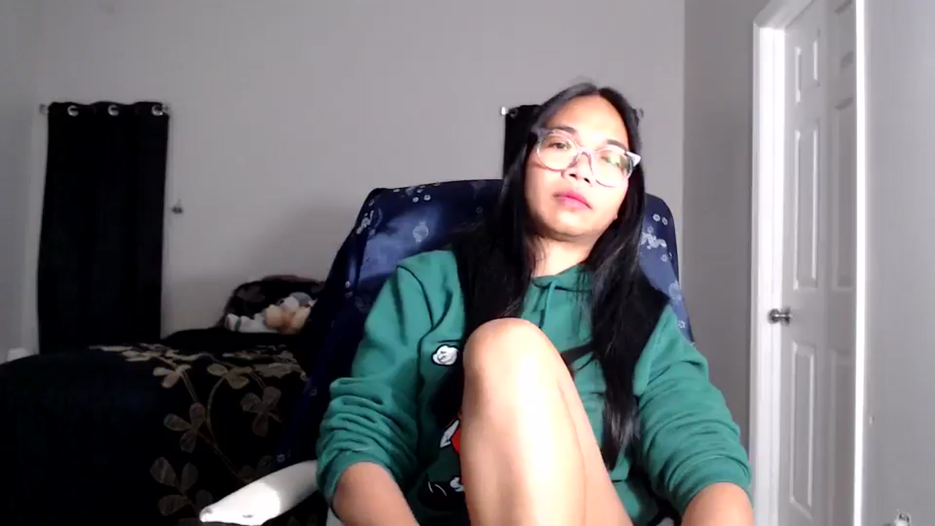 Gallery image thumbnail from Littlekai2030's myfreecams stream on, 01/28/2026, 05:02 image 6 of 20