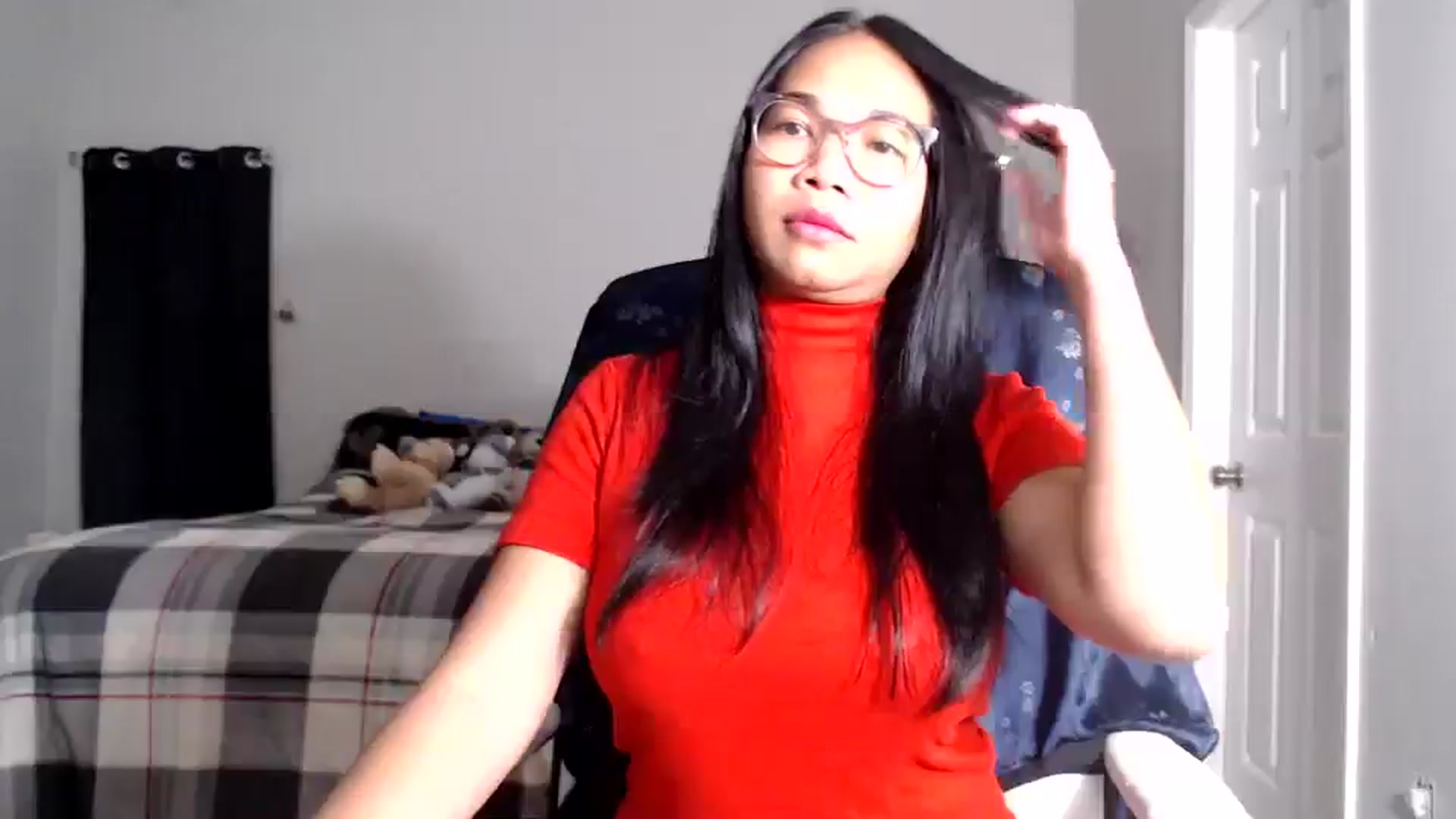 Gallery image thumbnail from Littlekai2030's myfreecams stream on, 02/11/2026, 04:20 image 13 of 20