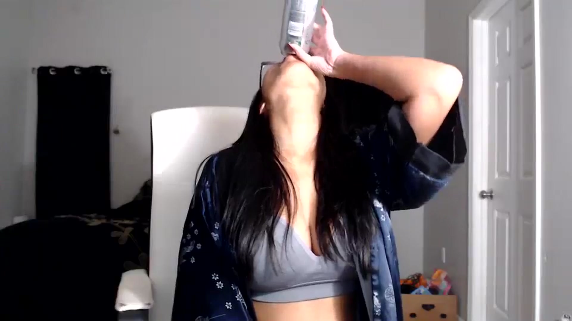 Gallery image thumbnail from Littlekai2030's myfreecams stream on, 02/12/2026, 02:10 image 12 of 20