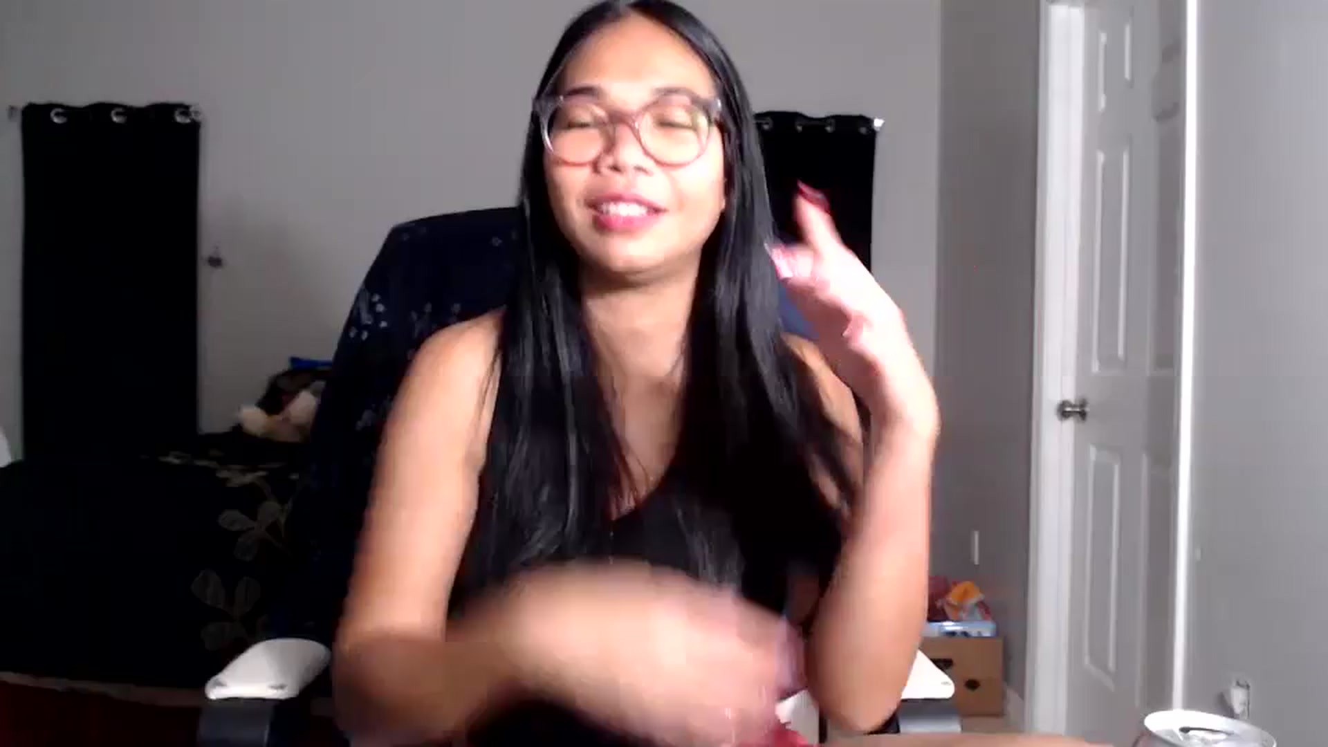 Gallery image thumbnail from Littlekai2030's myfreecams stream on, 02/16/2026, 02:19 image 16 of 20