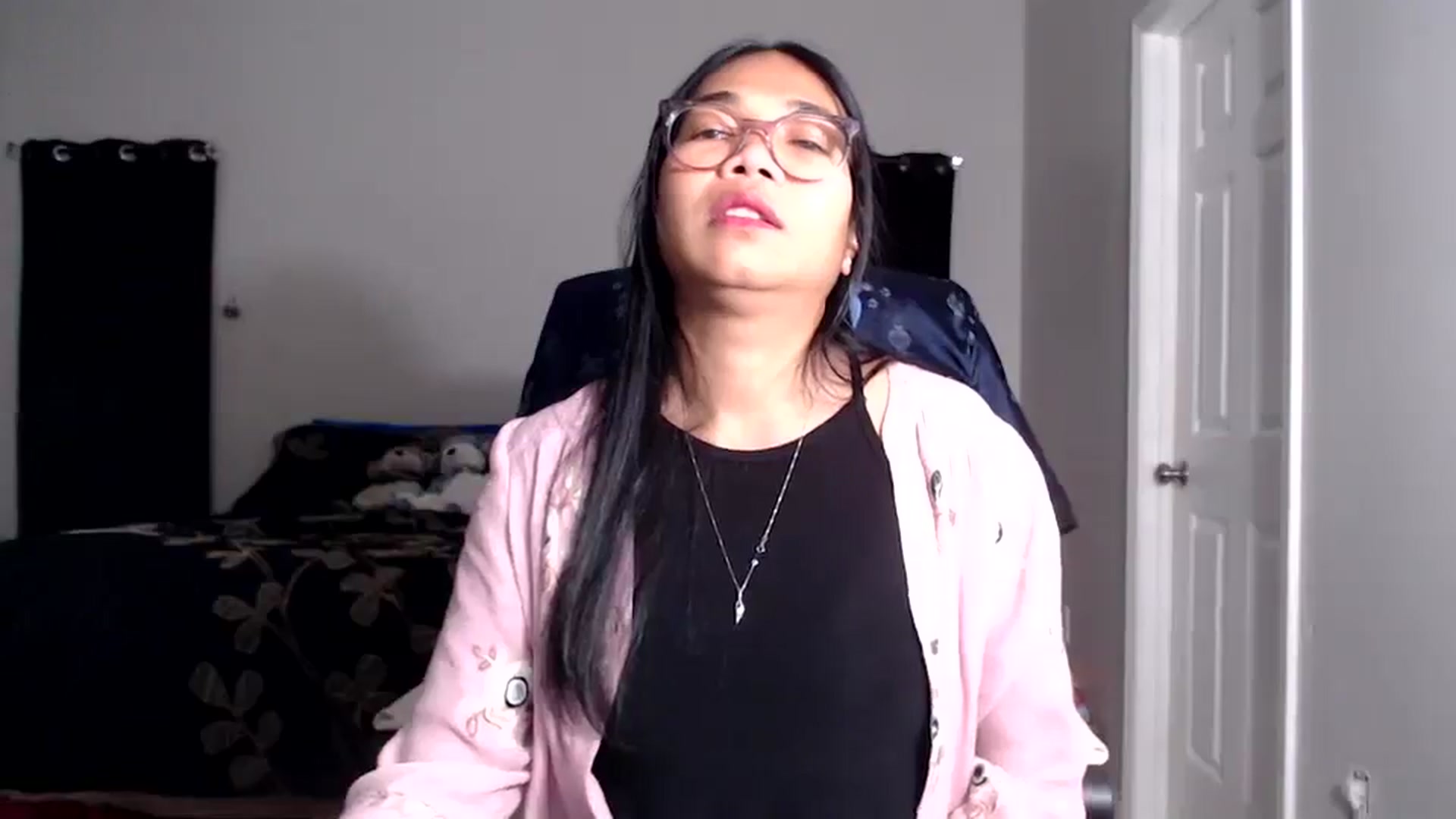 Gallery image thumbnail from Littlekai2030's myfreecams stream on, 02/17/2026, 02:03 image 7 of 20