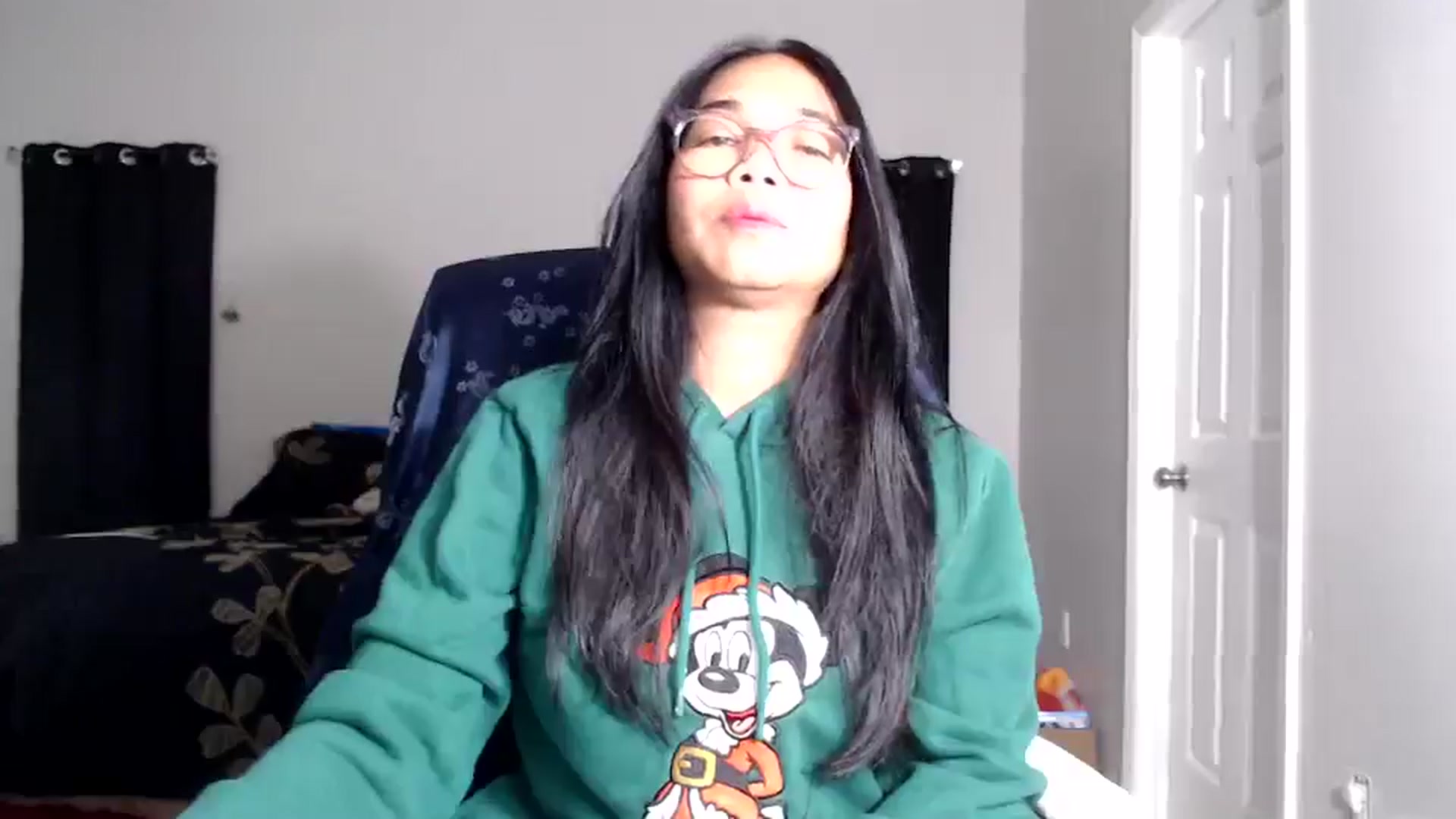 Gallery image thumbnail from Littlekai2030's myfreecams stream on, 02/17/2026, 02:03 image 19 of 20