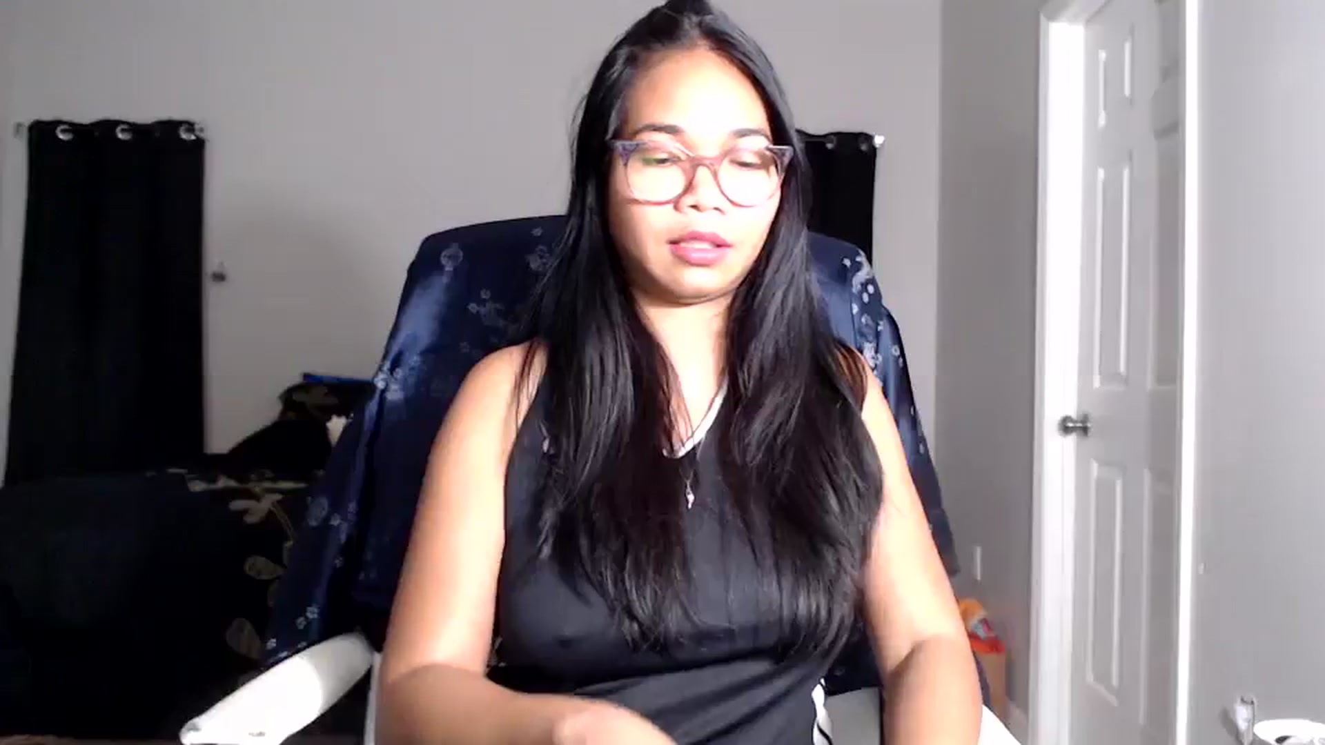 Gallery image thumbnail from Littlekai2030's myfreecams stream on, 02/18/2026, 03:41 image 15 of 20