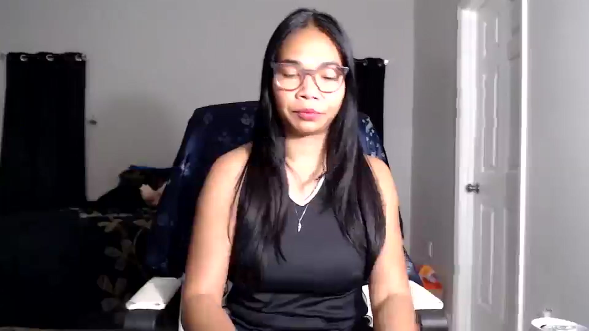 Gallery image thumbnail from Littlekai2030's myfreecams stream on, 02/18/2026, 03:41 image 9 of 20