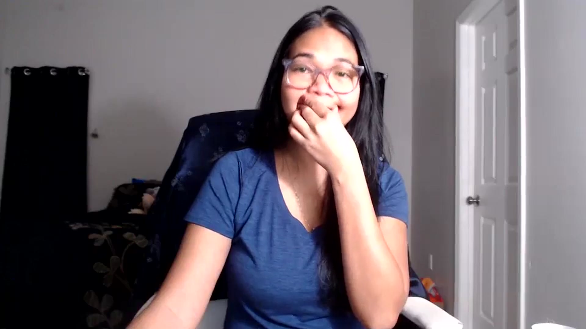 Gallery image thumbnail from Littlekai2030's myfreecams stream on, 02/19/2026, 03:55 image 17 of 20