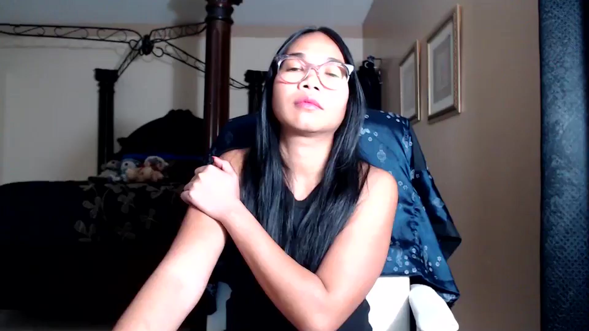 Gallery image thumbnail from Littlekai2030's myfreecams stream on, 02/25/2026, 04:10 image 10 of 20